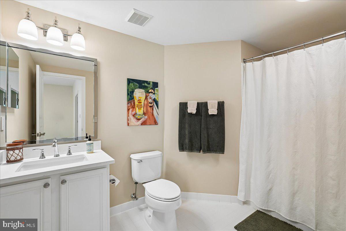 RIVER CREEK - Residential