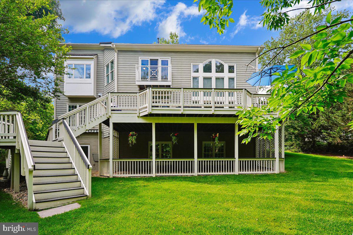 RIVER CREEK - Residential