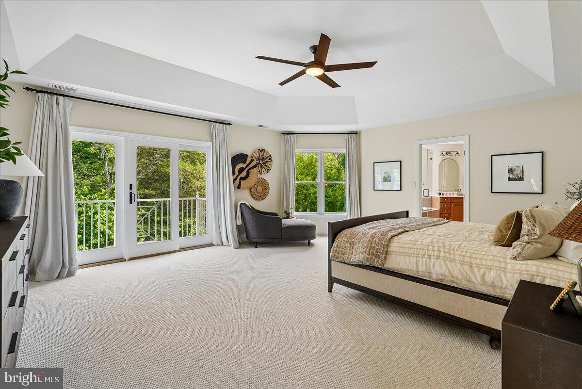 RIVER CREEK - Residential