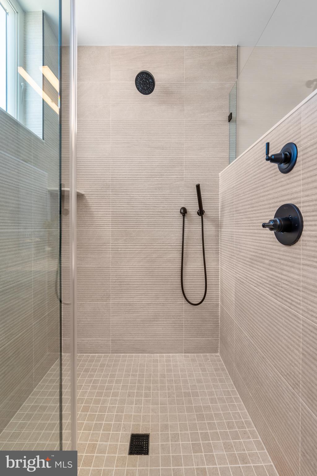 EAST PASSYUNK CROSSING - Residential
