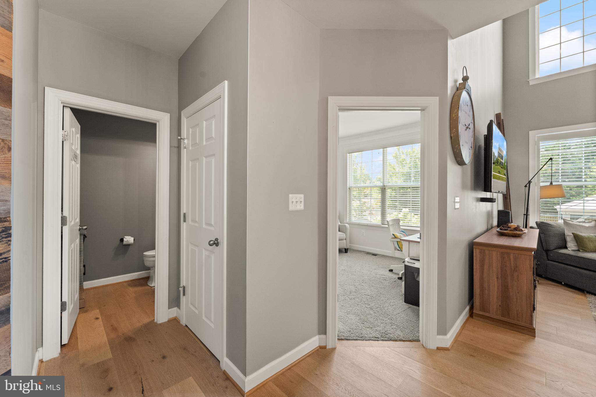 LAKE RIDGE ESTATES - Residential