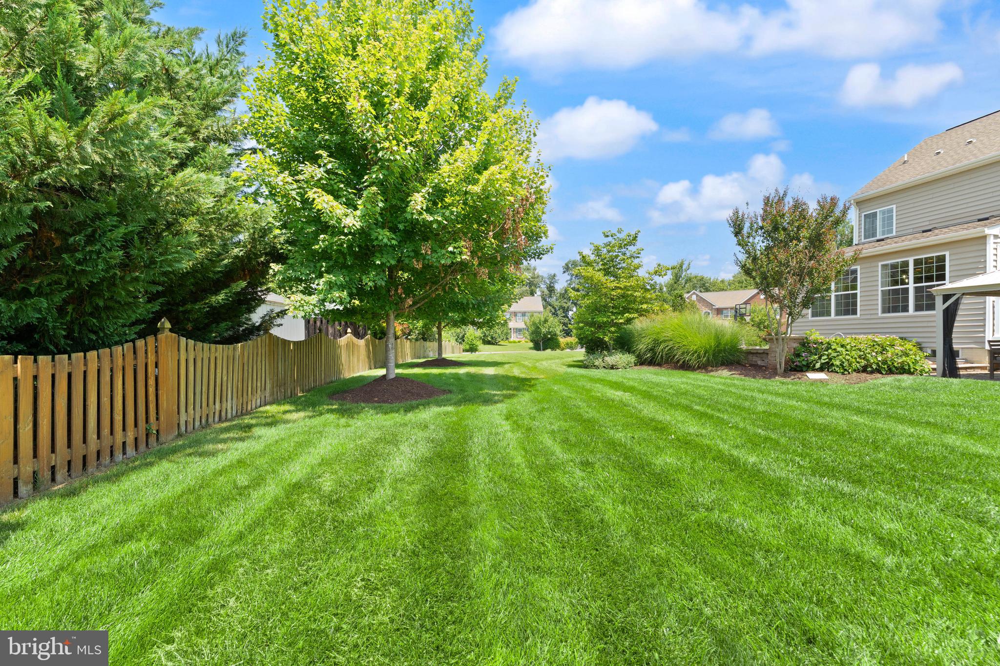 LAKE RIDGE ESTATES - Residential