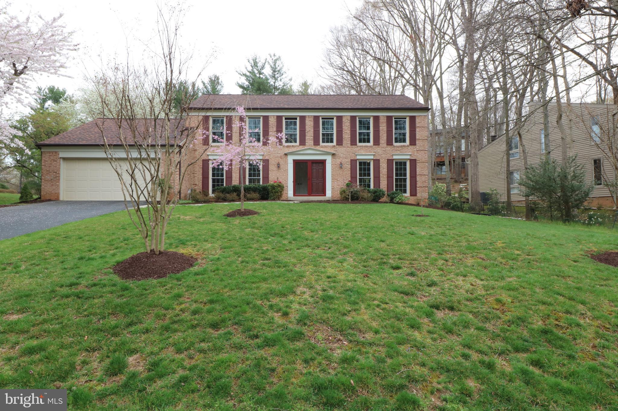 FOX HILLS - Residential Lease