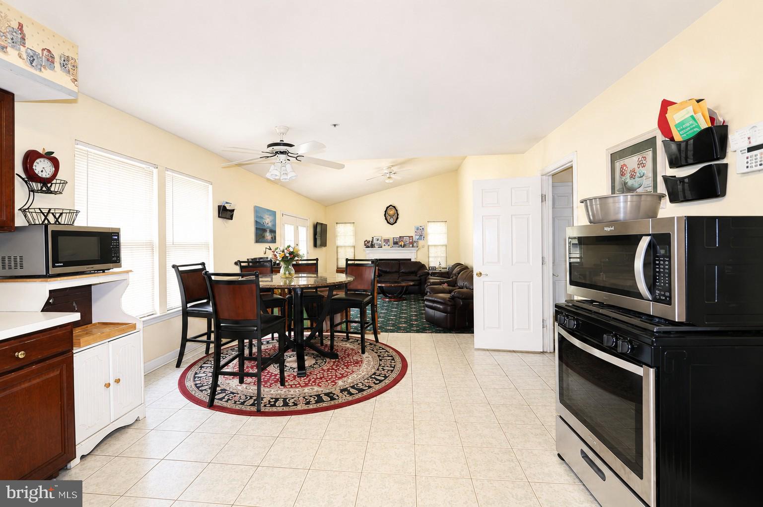 HIGH POINT - Residential