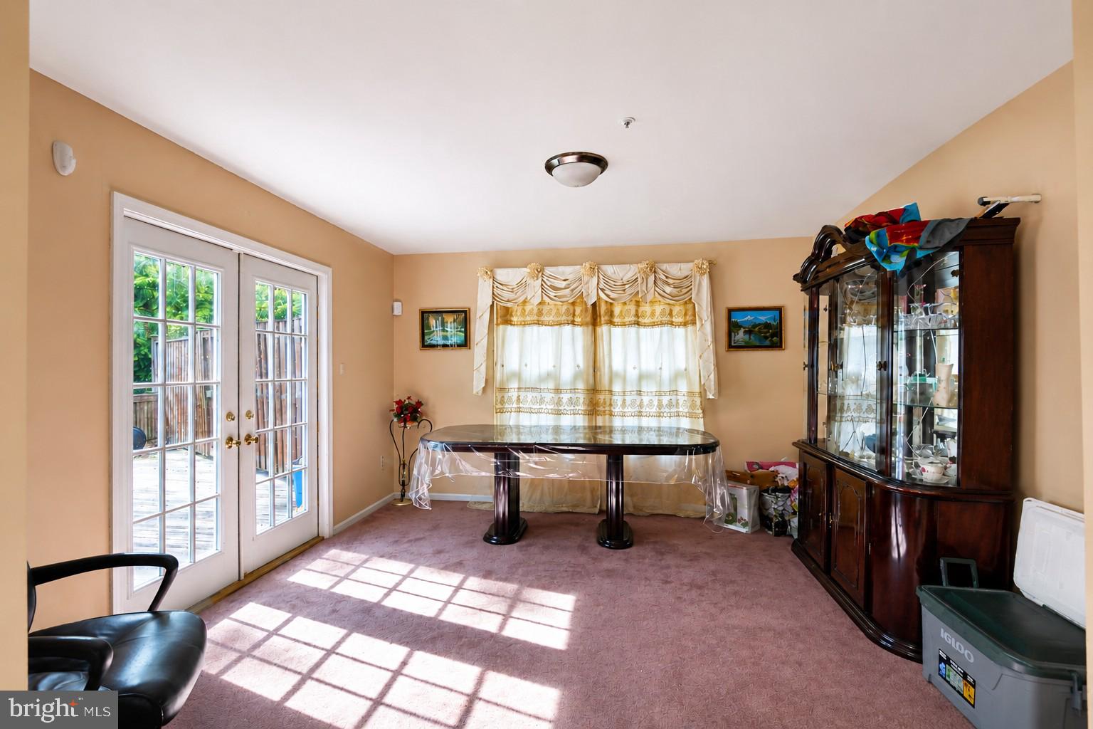 HIGH POINT - Residential