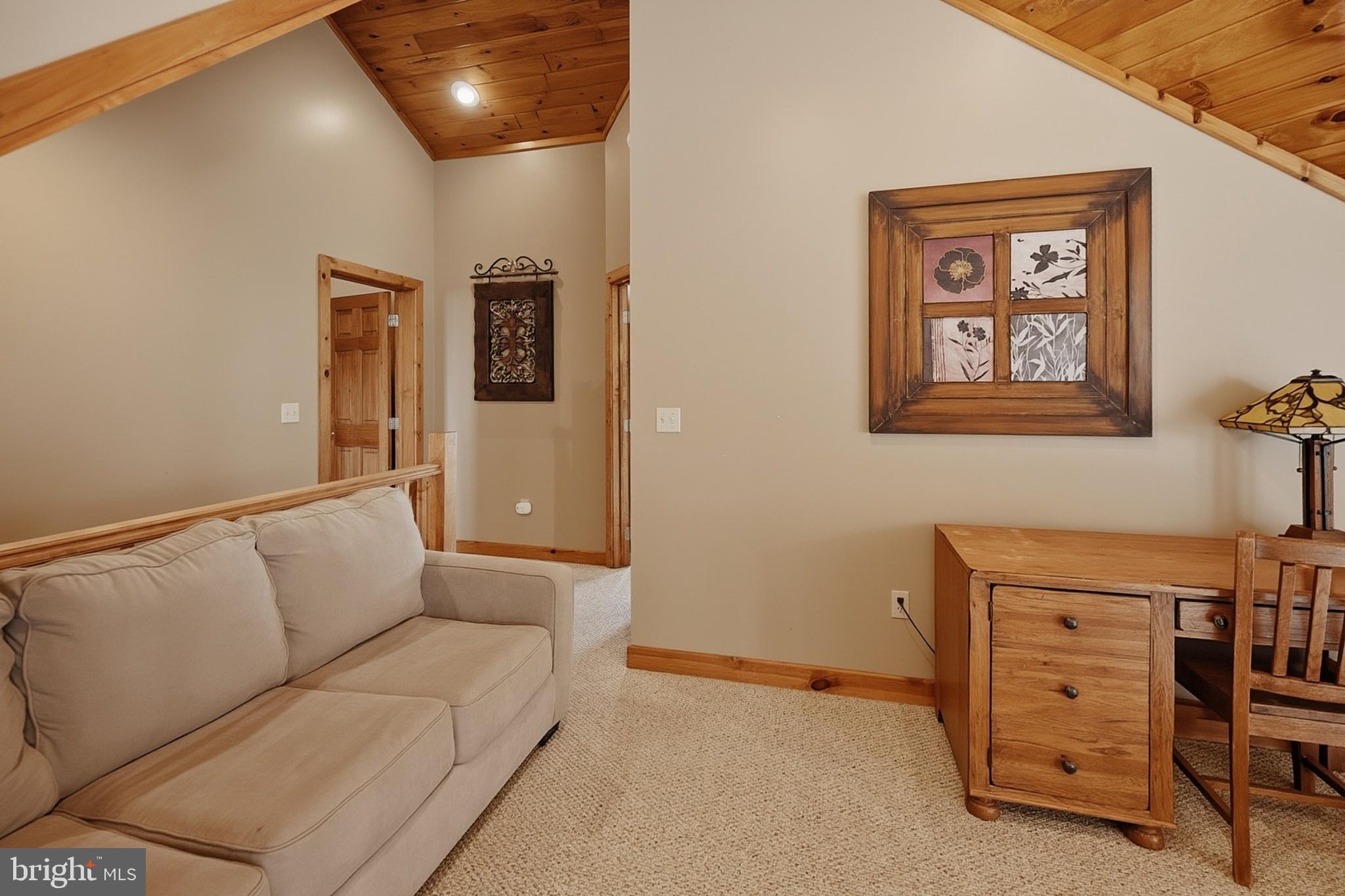 LAKE POINTE - Residential