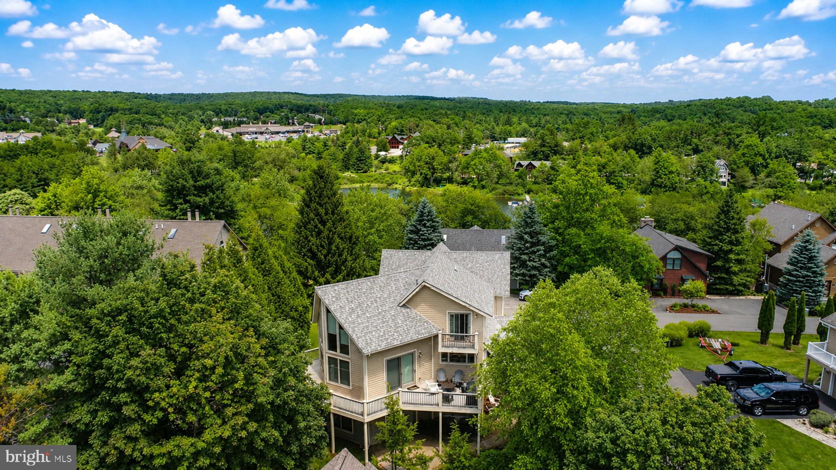 LAKE POINTE - Residential