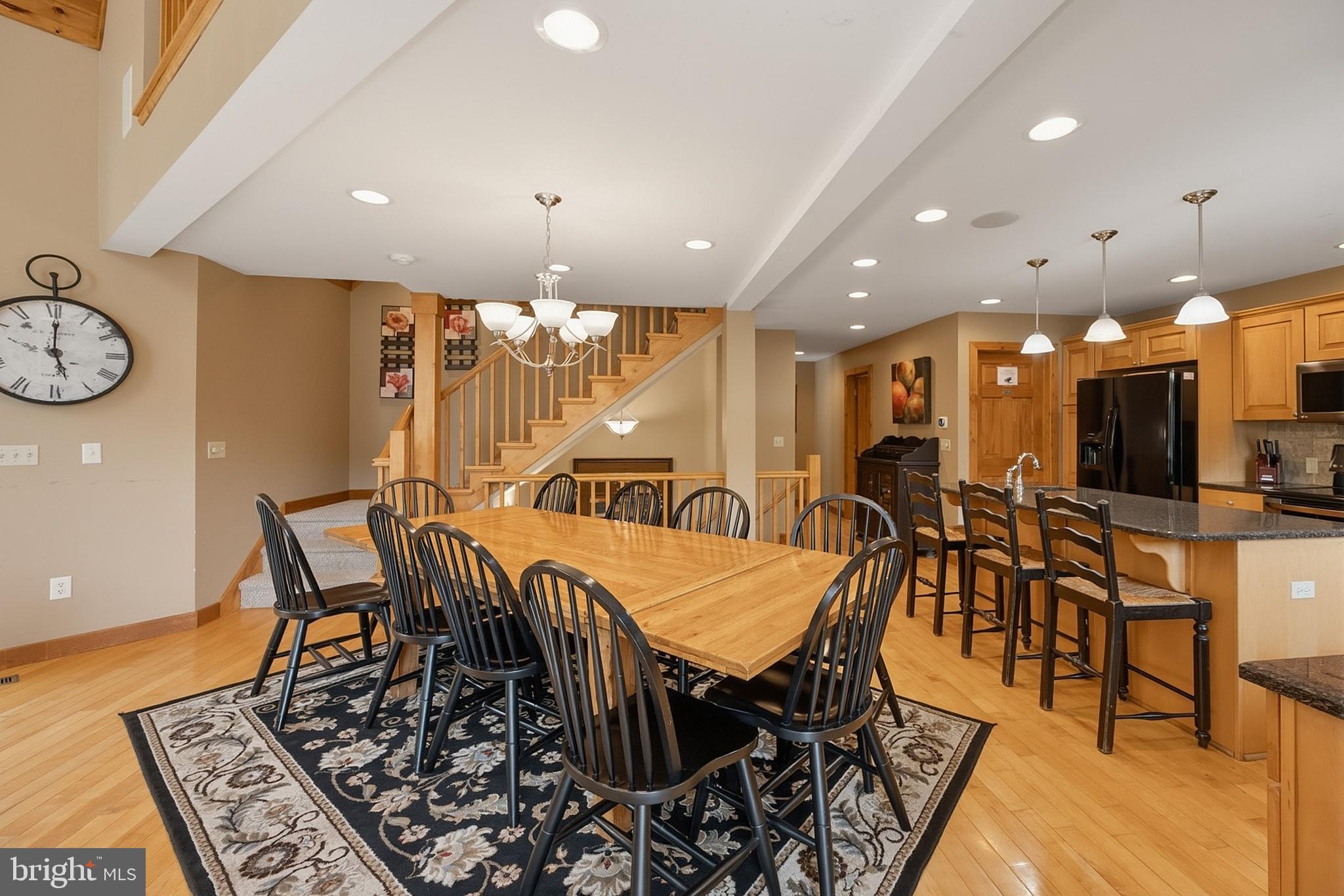 LAKE POINTE - Residential