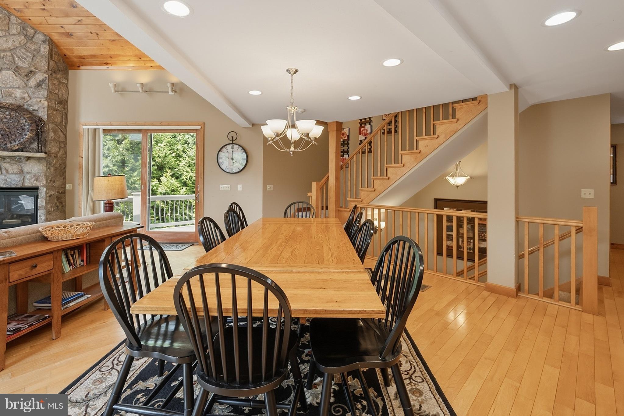 LAKE POINTE - Residential