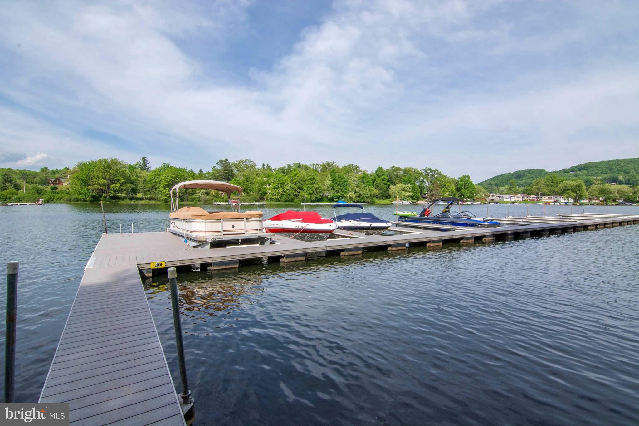 LAKE POINTE - Residential