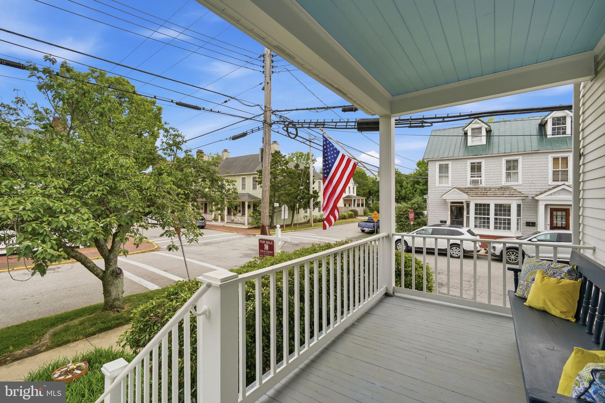 HISTORIC DISTRICT - Residential
