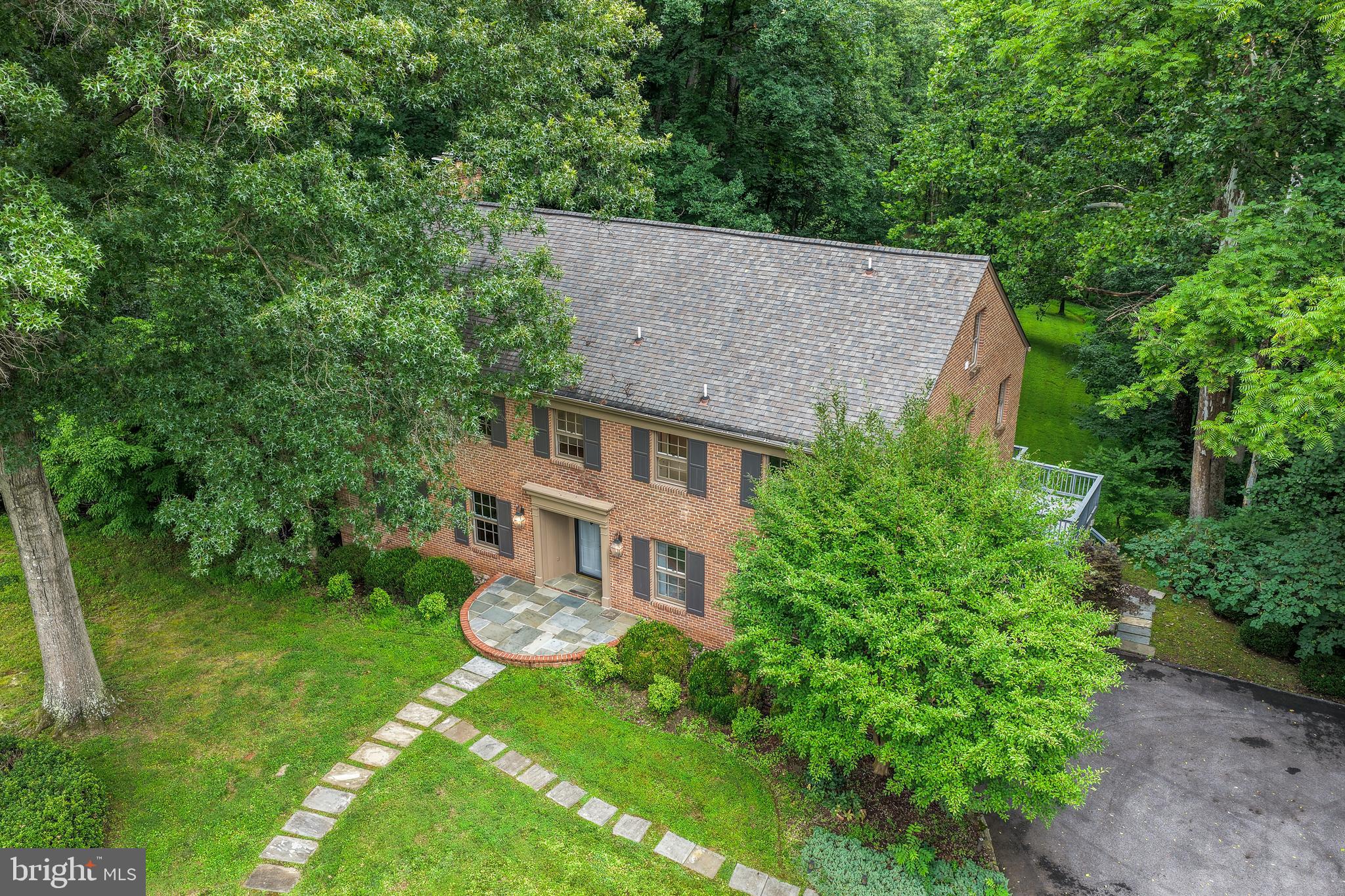 DARNESTOWN OUTSIDE - Residential