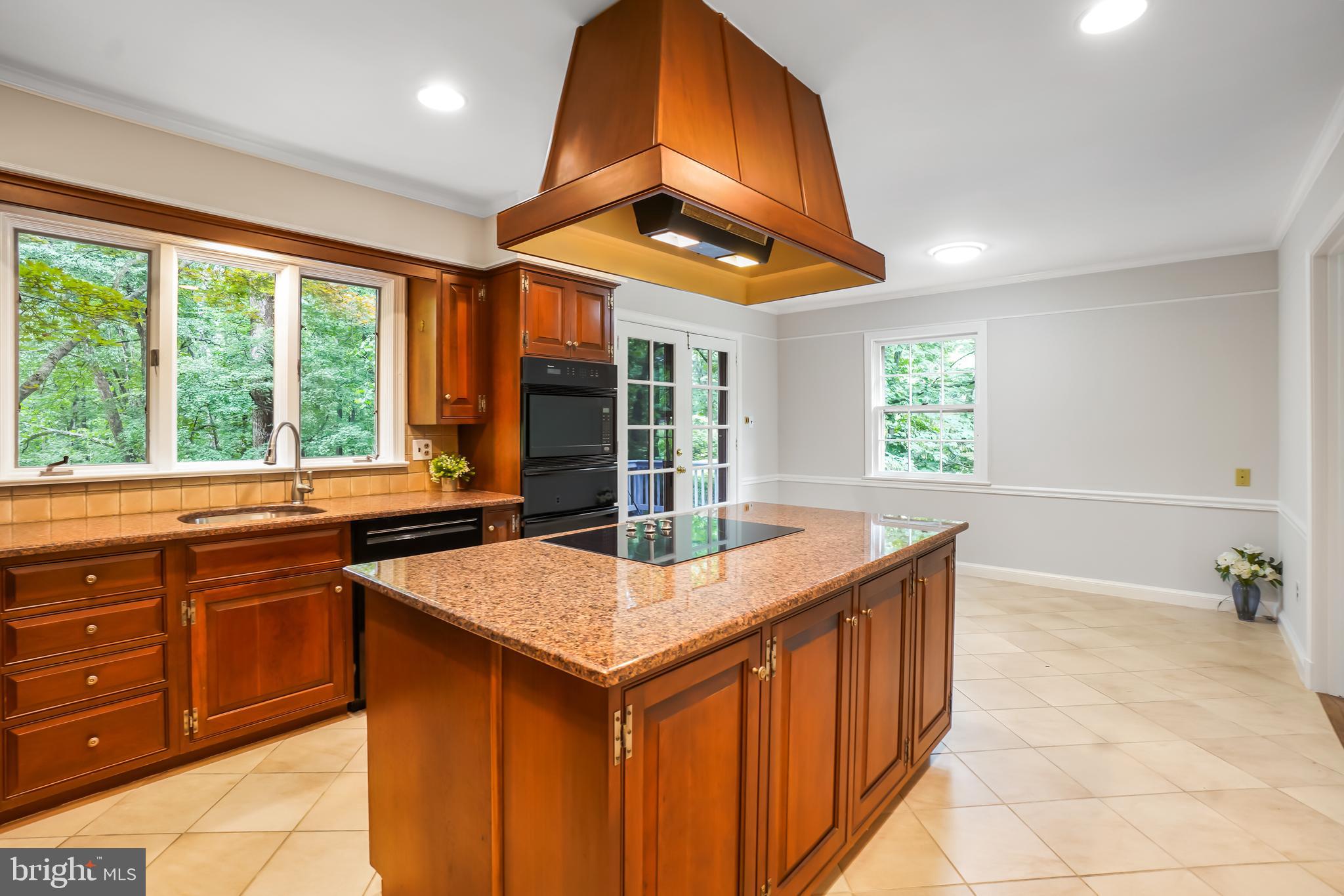 DARNESTOWN OUTSIDE - Residential