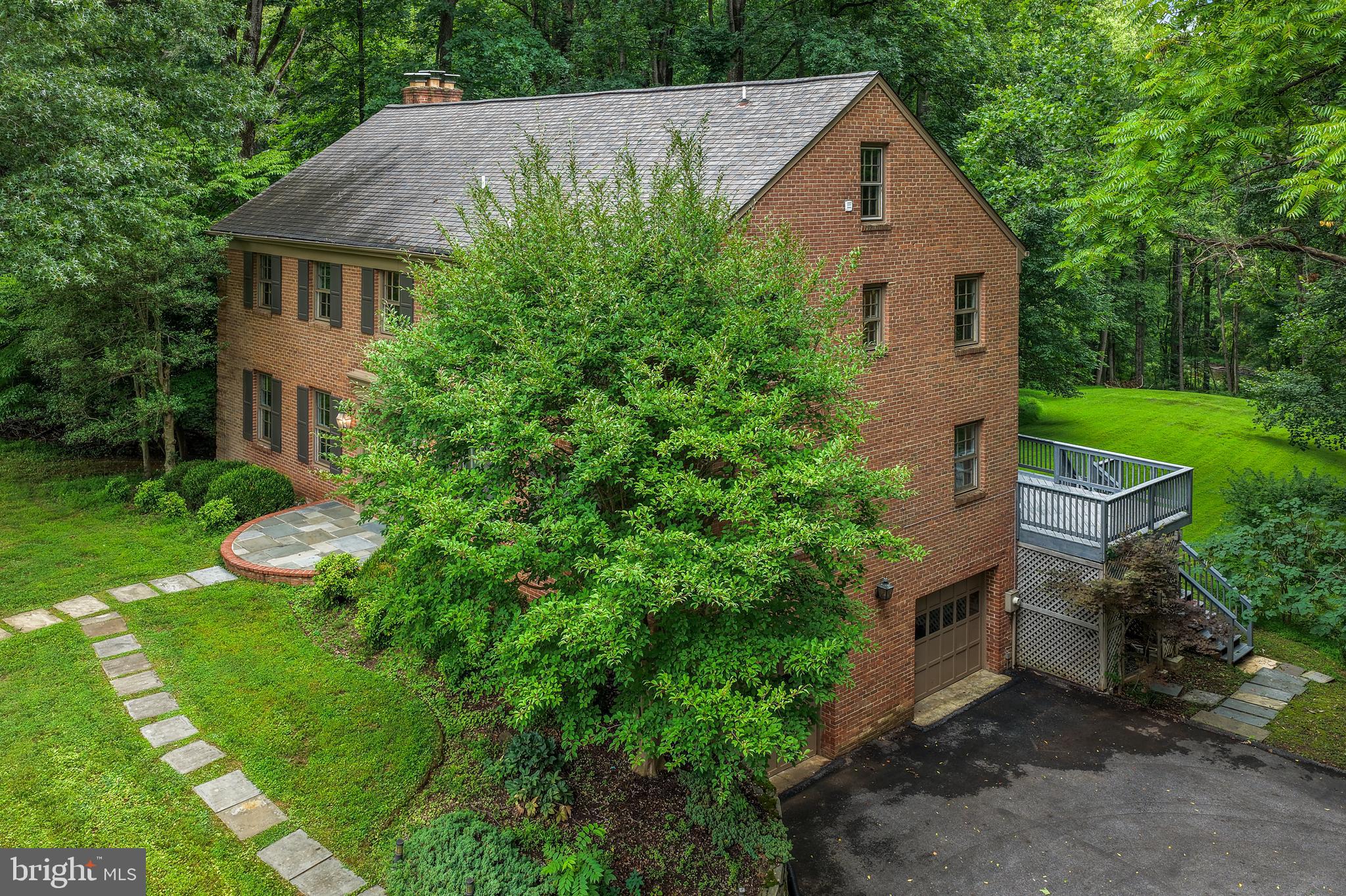 DARNESTOWN OUTSIDE - Residential