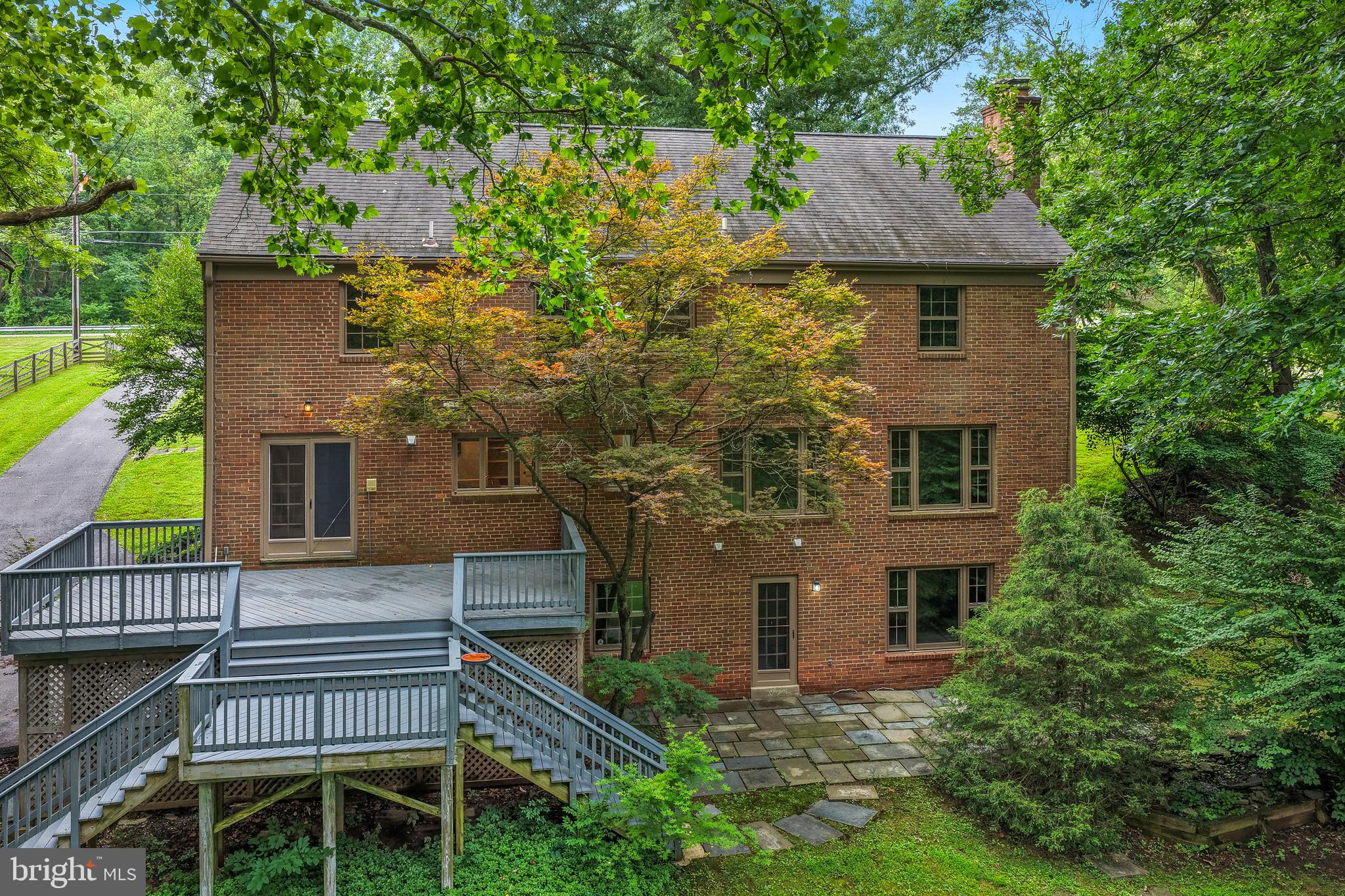 DARNESTOWN OUTSIDE - Residential