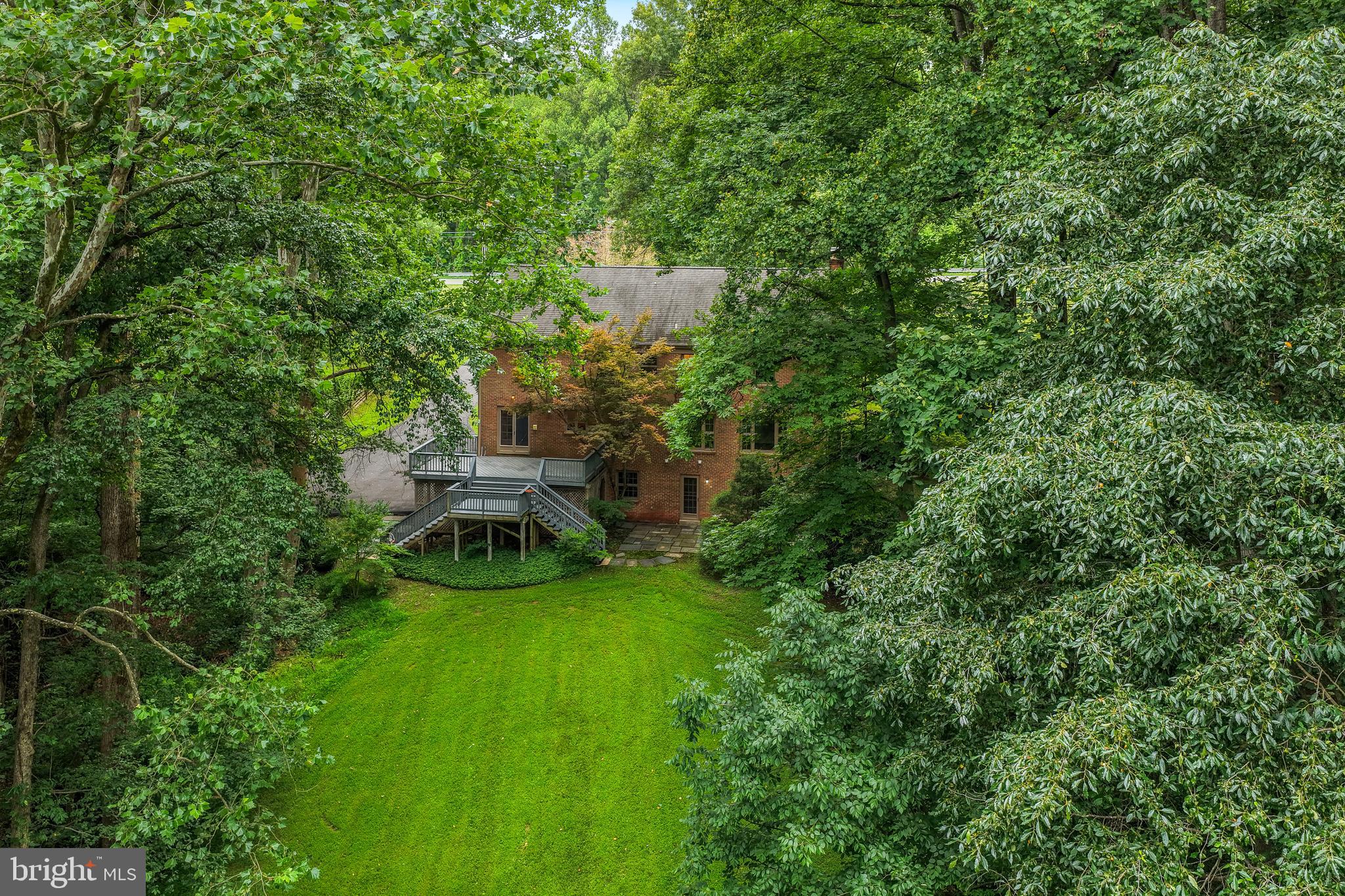 DARNESTOWN OUTSIDE - Residential