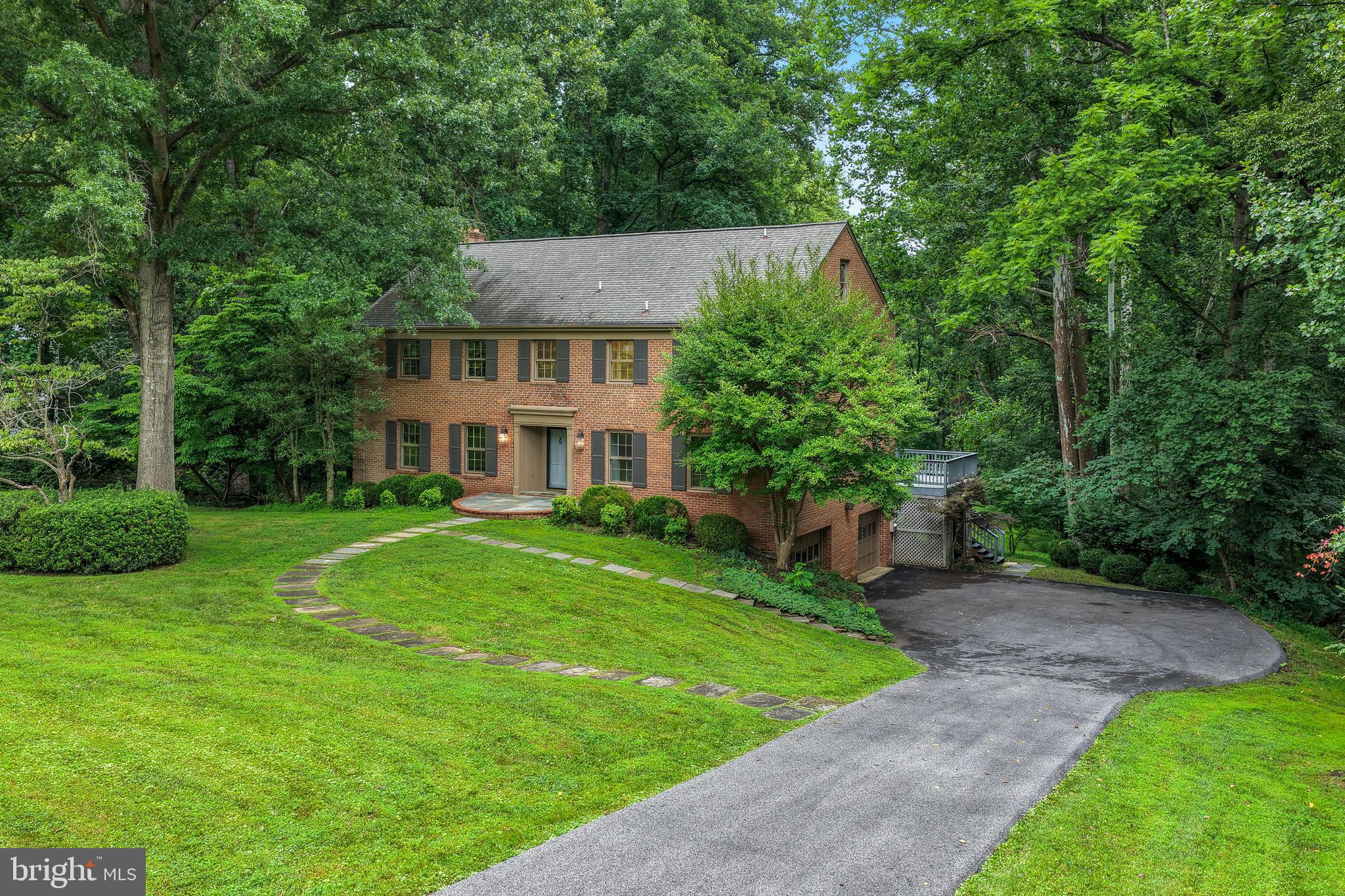 DARNESTOWN OUTSIDE - Residential