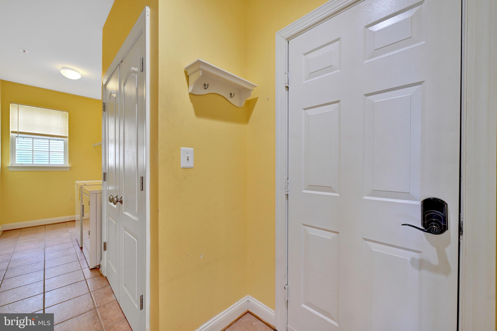 HILLANTRAE - Residential