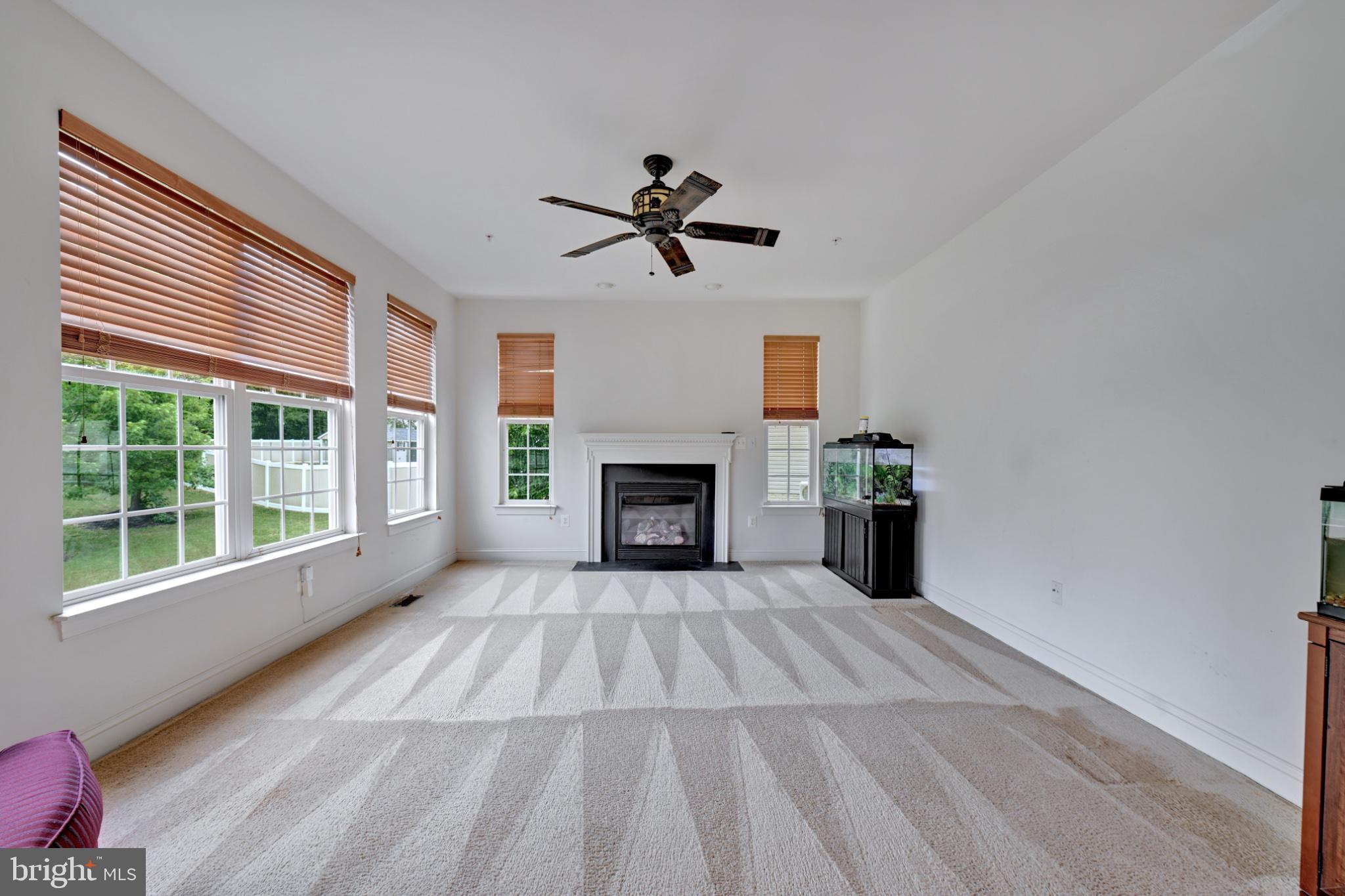 HILLANTRAE - Residential