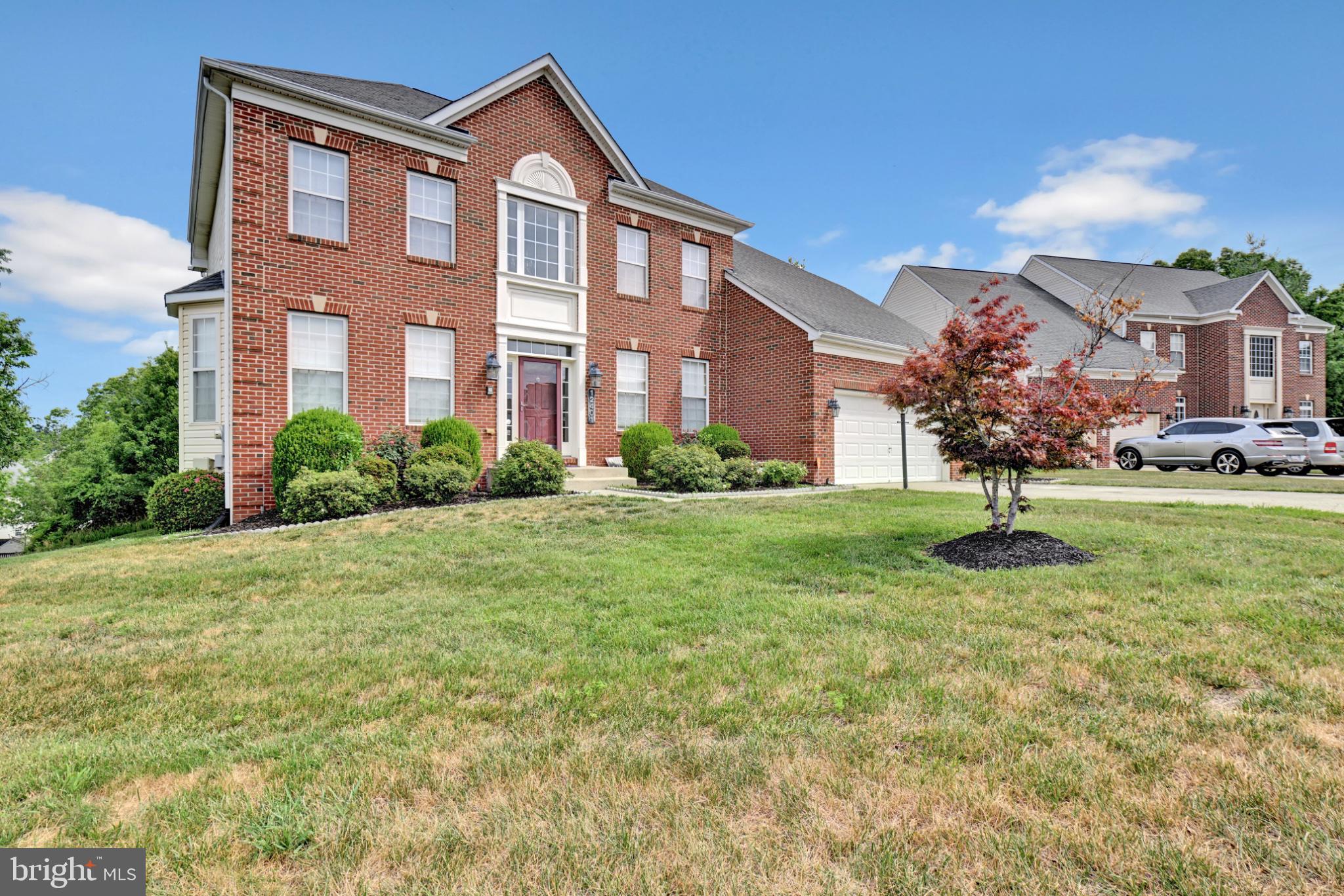 HILLANTRAE - Residential