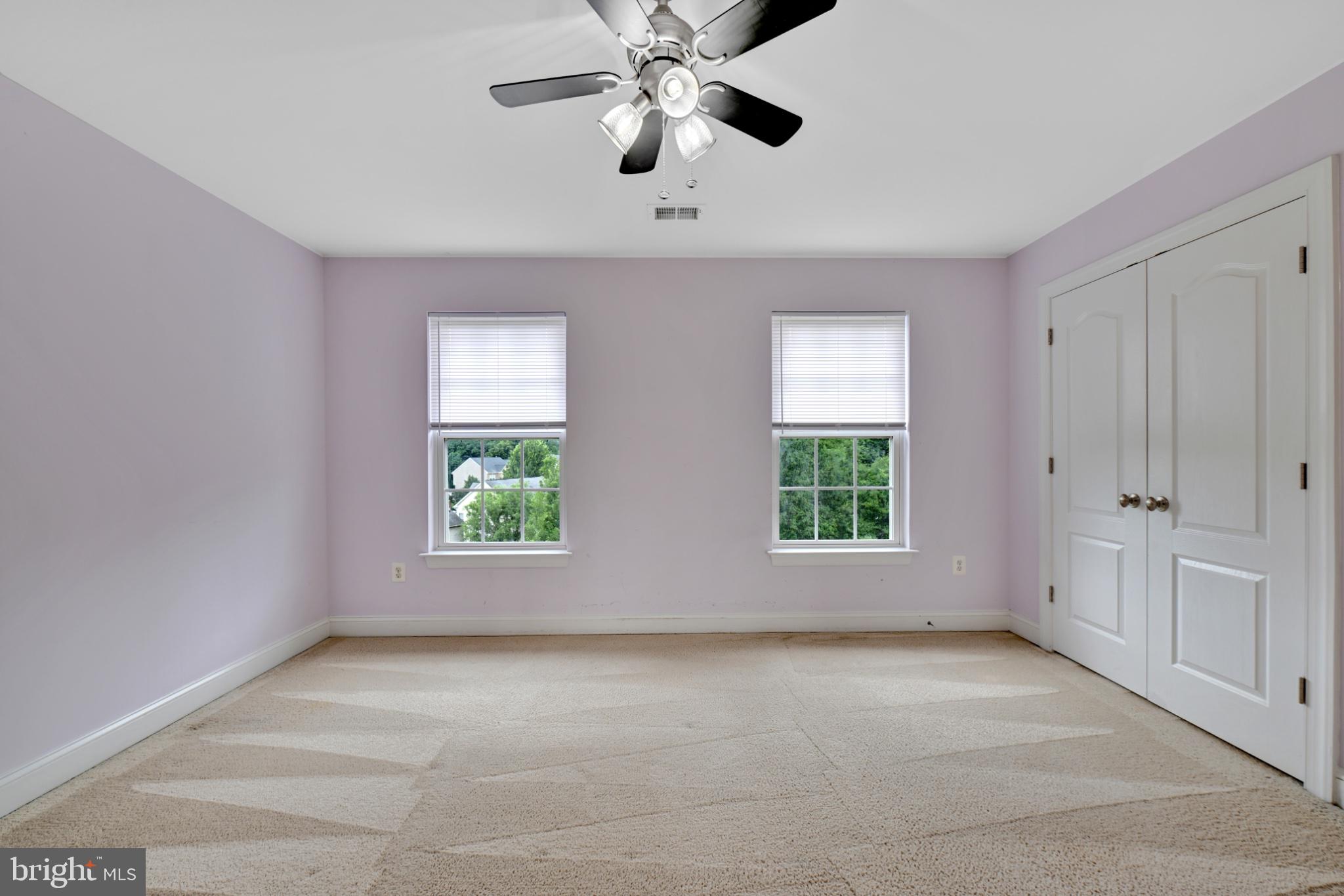 HILLANTRAE - Residential