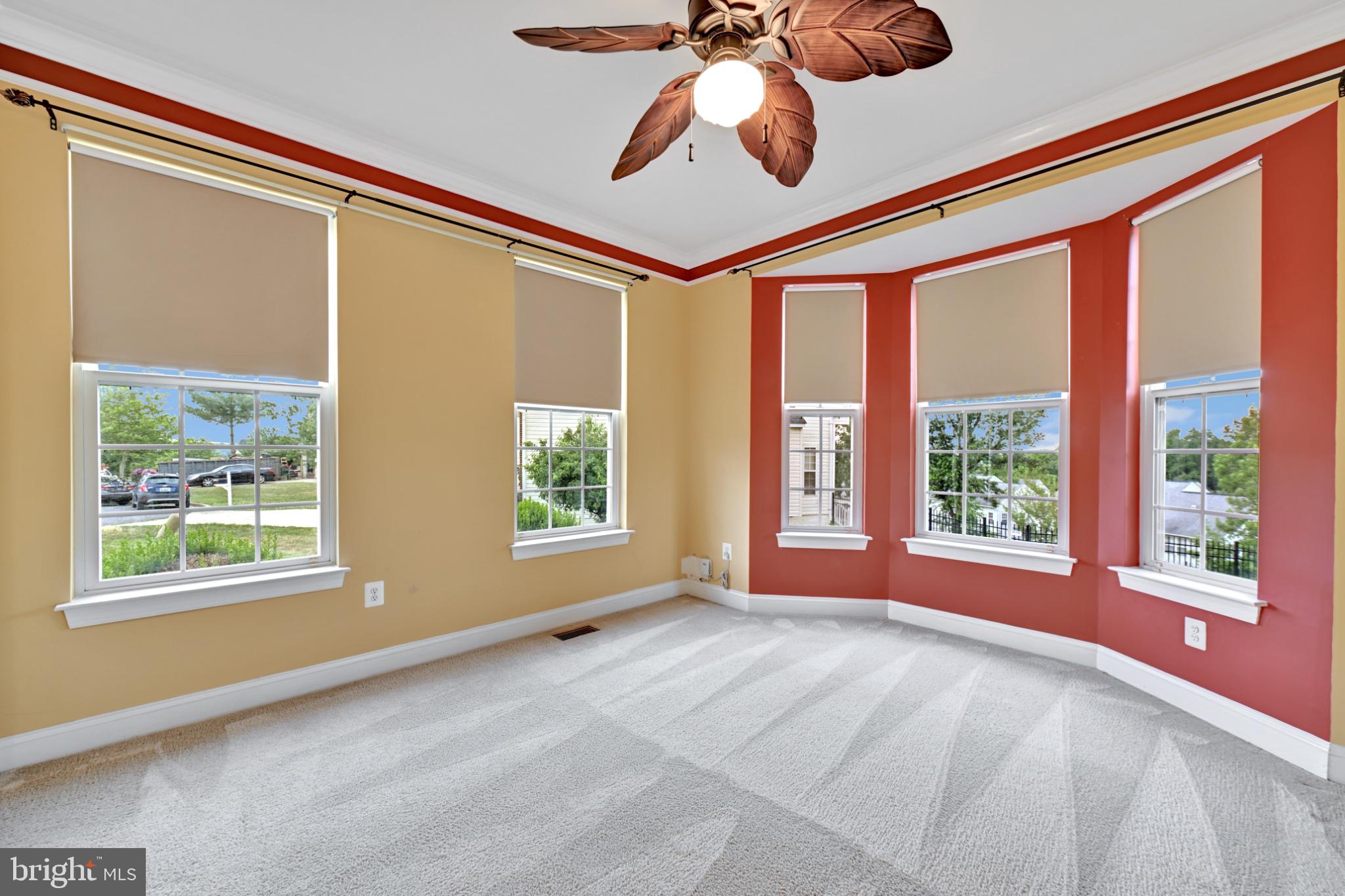 HILLANTRAE - Residential