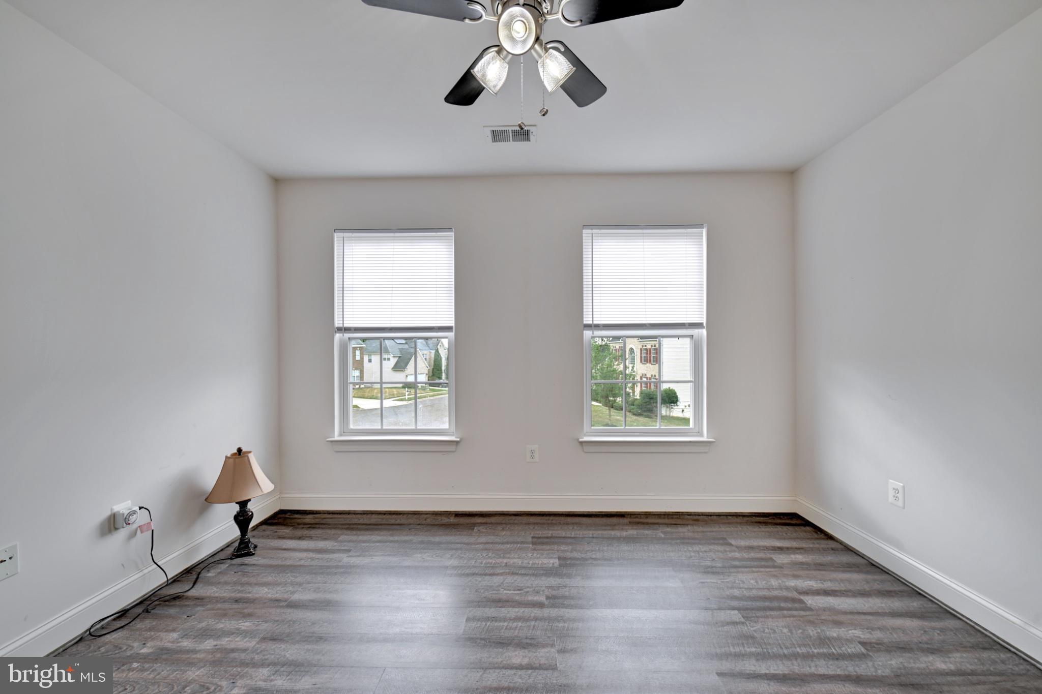 HILLANTRAE - Residential