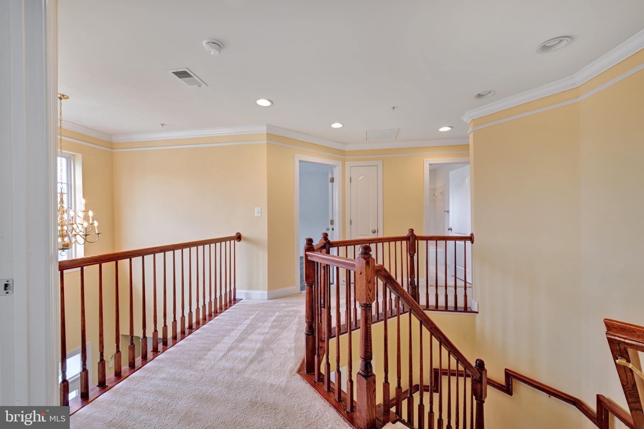 HILLANTRAE - Residential