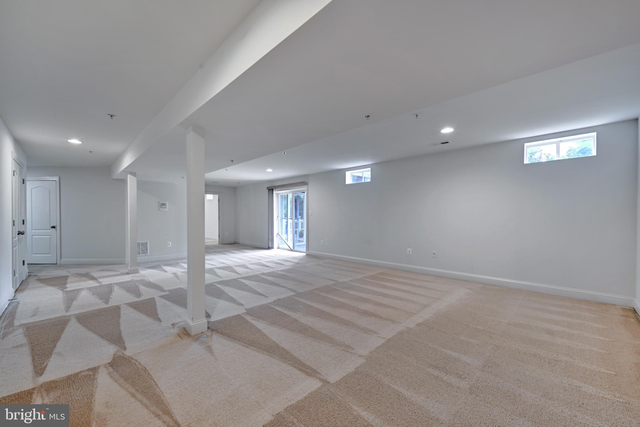 HILLANTRAE - Residential