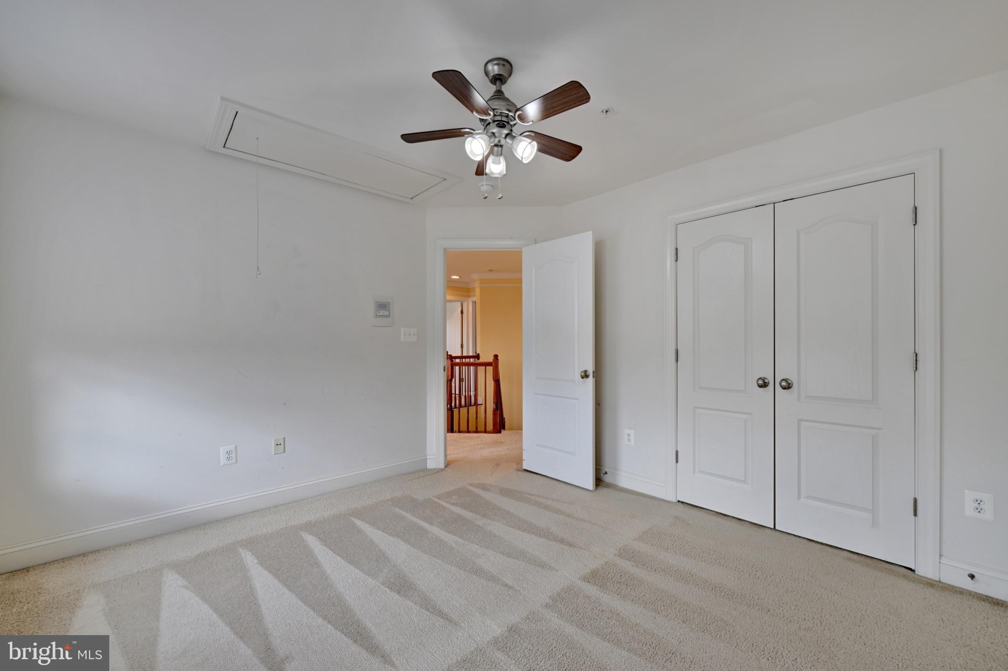 HILLANTRAE - Residential
