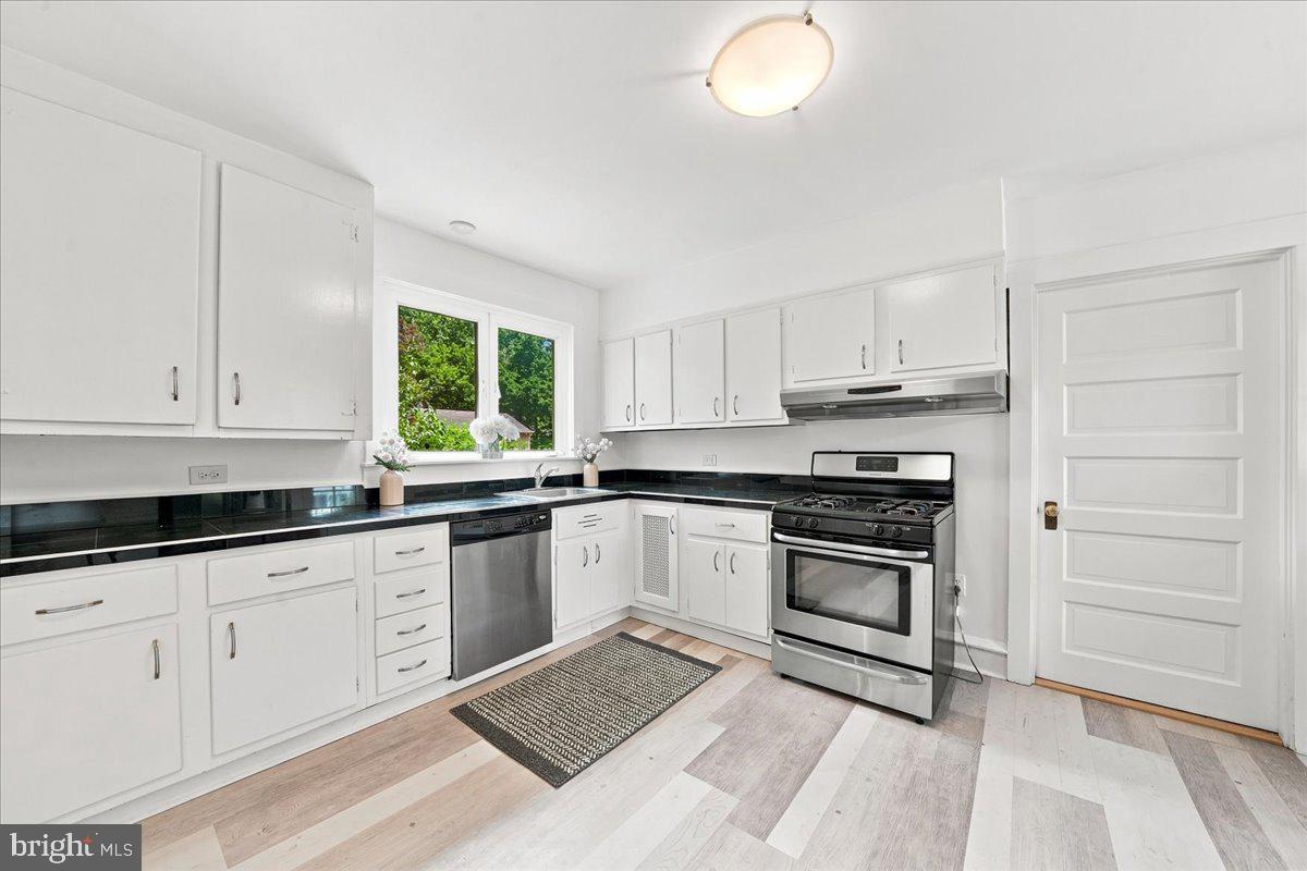 NARBERTH - Residential