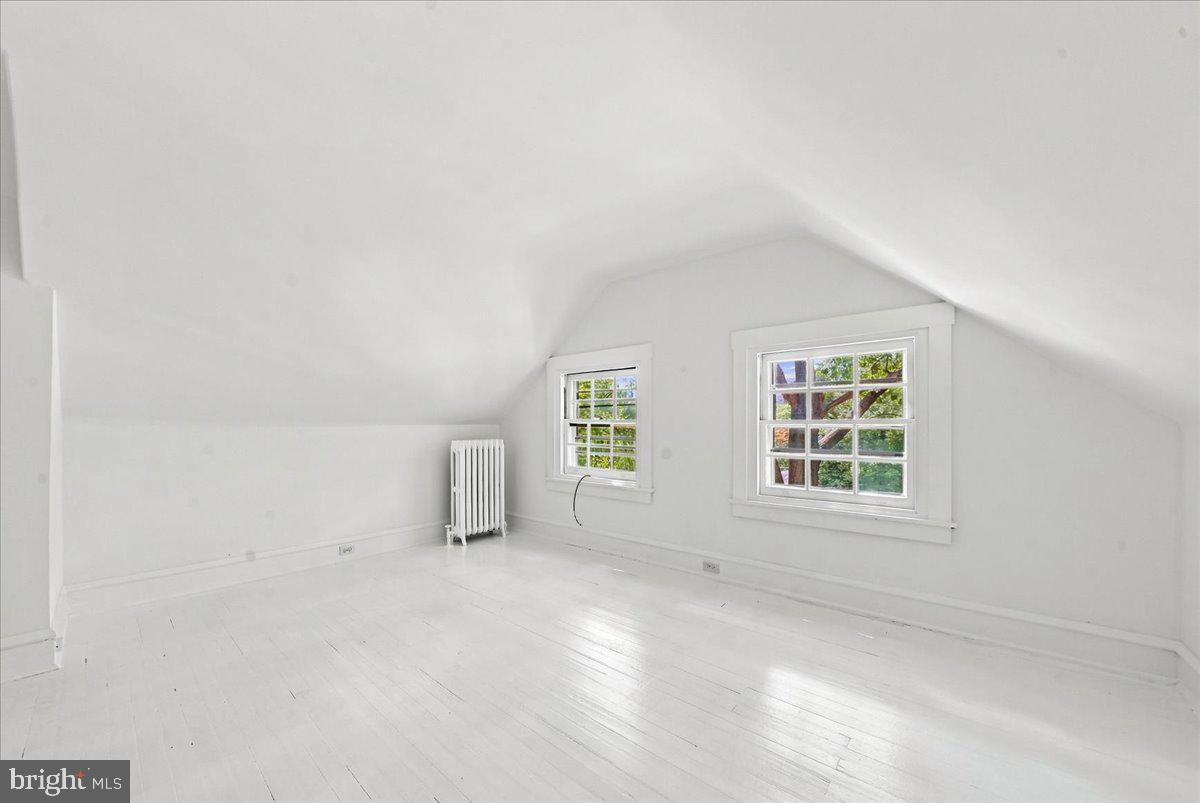 NARBERTH - Residential