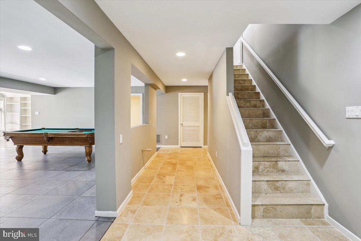 NEWPORT CLUSTER - Residential