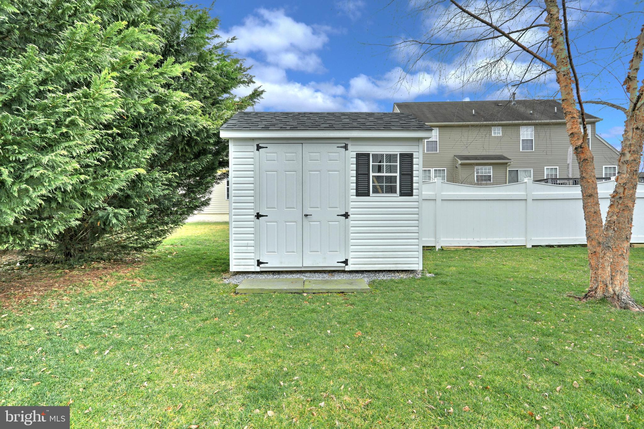 SENECA RIDGE - Residential