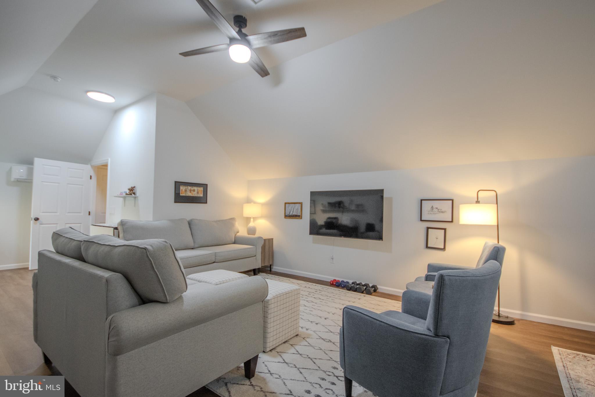 VILLAGE OF TONY TANK - Residential