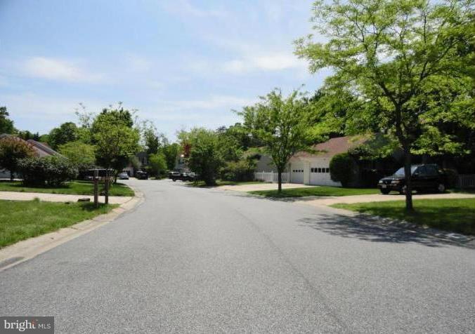 ST CHARLES SUB - HAMPSHIRE - Residential Lease