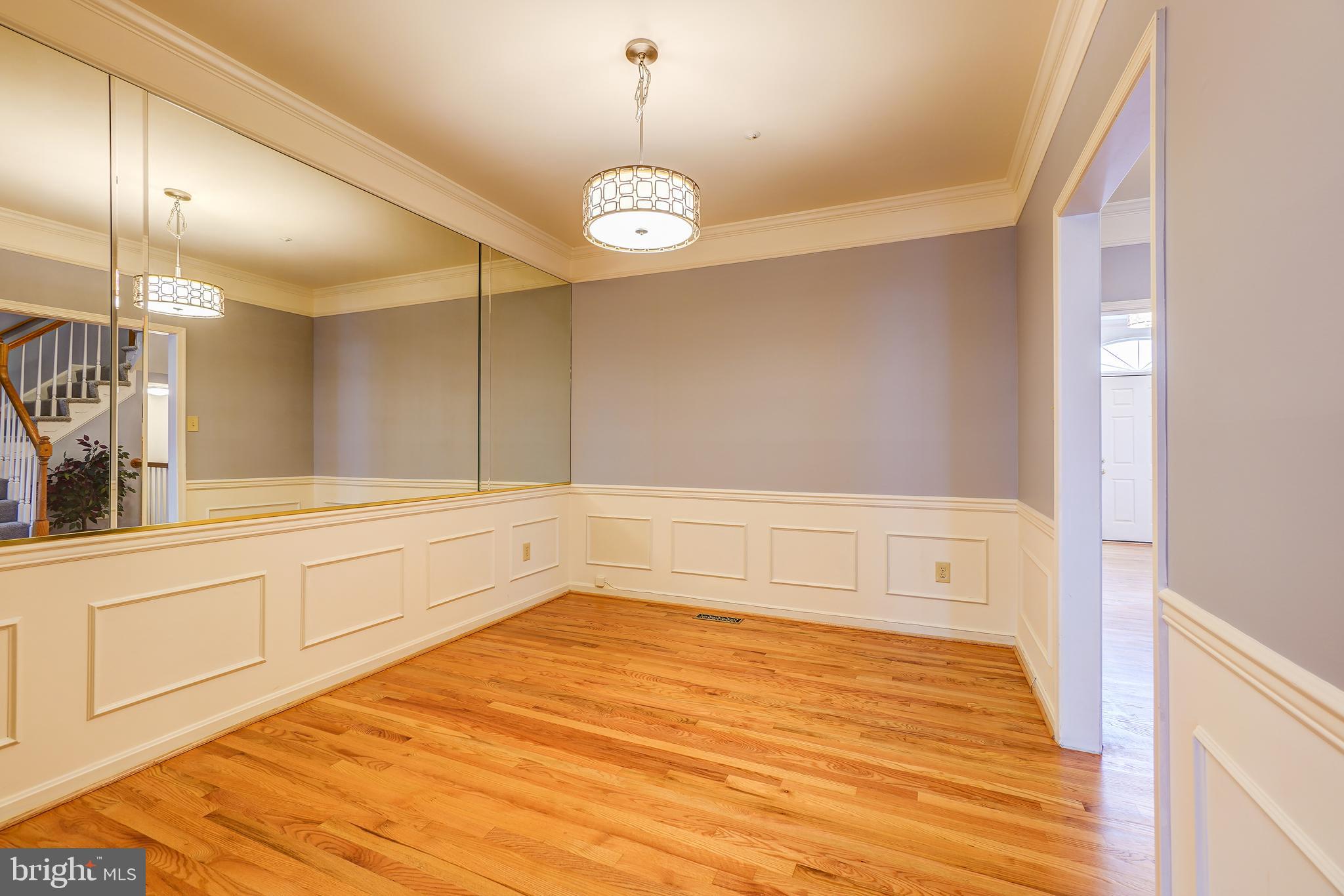HALLOWELL - Residential