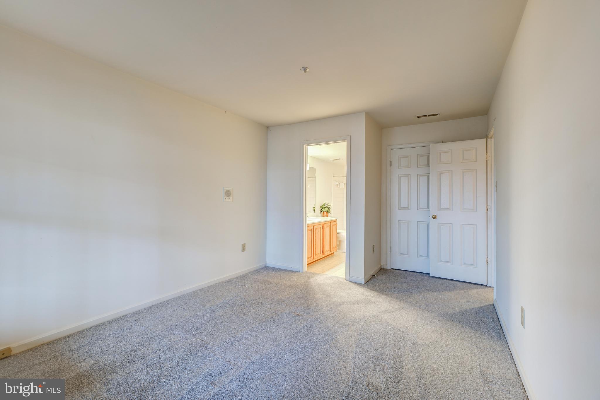 HALLOWELL - Residential