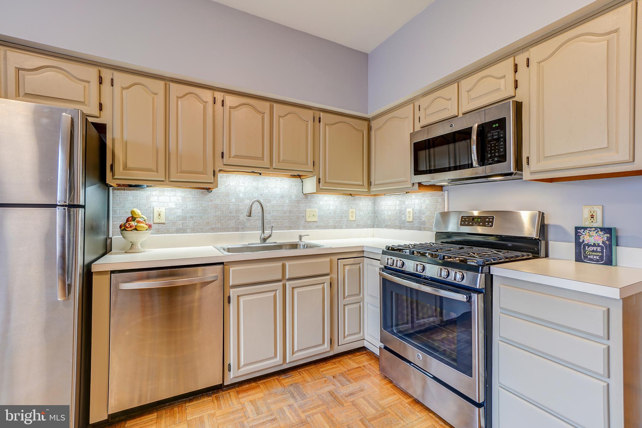 HALLOWELL - Residential