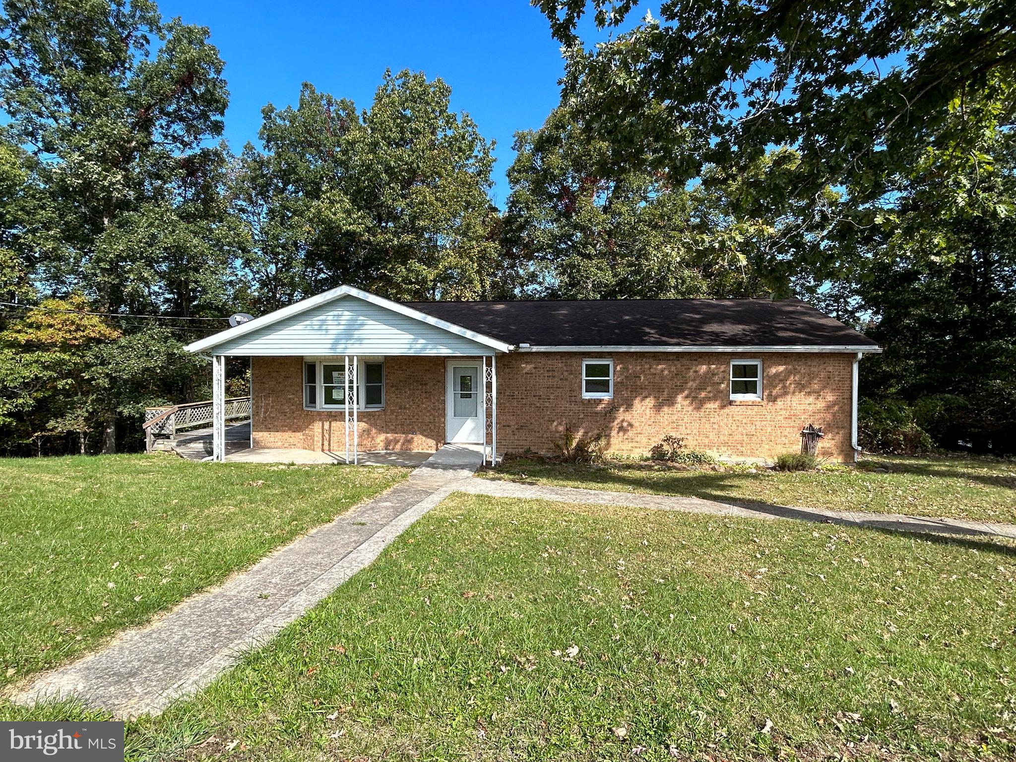 Ranch home on 1+ acres, mountain views. 3 bedrooms, 2 full baths, in need of some TLC to make it yours. Home sits back lane.  2 sheds behind house belong to this property.  Power is NOT on, bring flashlight.
HUD owned home, case# 442-421372. In cooperation w/ Raine Companies, agents visit    
  hudhomestore.com        to view docs and submit offer. Buyer to pay all transfer taxes. No PA contract required, electronic submission. Property is insurable w/escrow (IE) subject to your lender/appraiser. Hud homes are sold As-Is. All information herein is deemed reliable but must be verified by purchaser. Make sure you check the Hud website prior to showing property for accuracy on status. If it is not on the Hud website, they are working with an offer. You can still show the property but will not be able to place a bid unless it comes back on the market.
