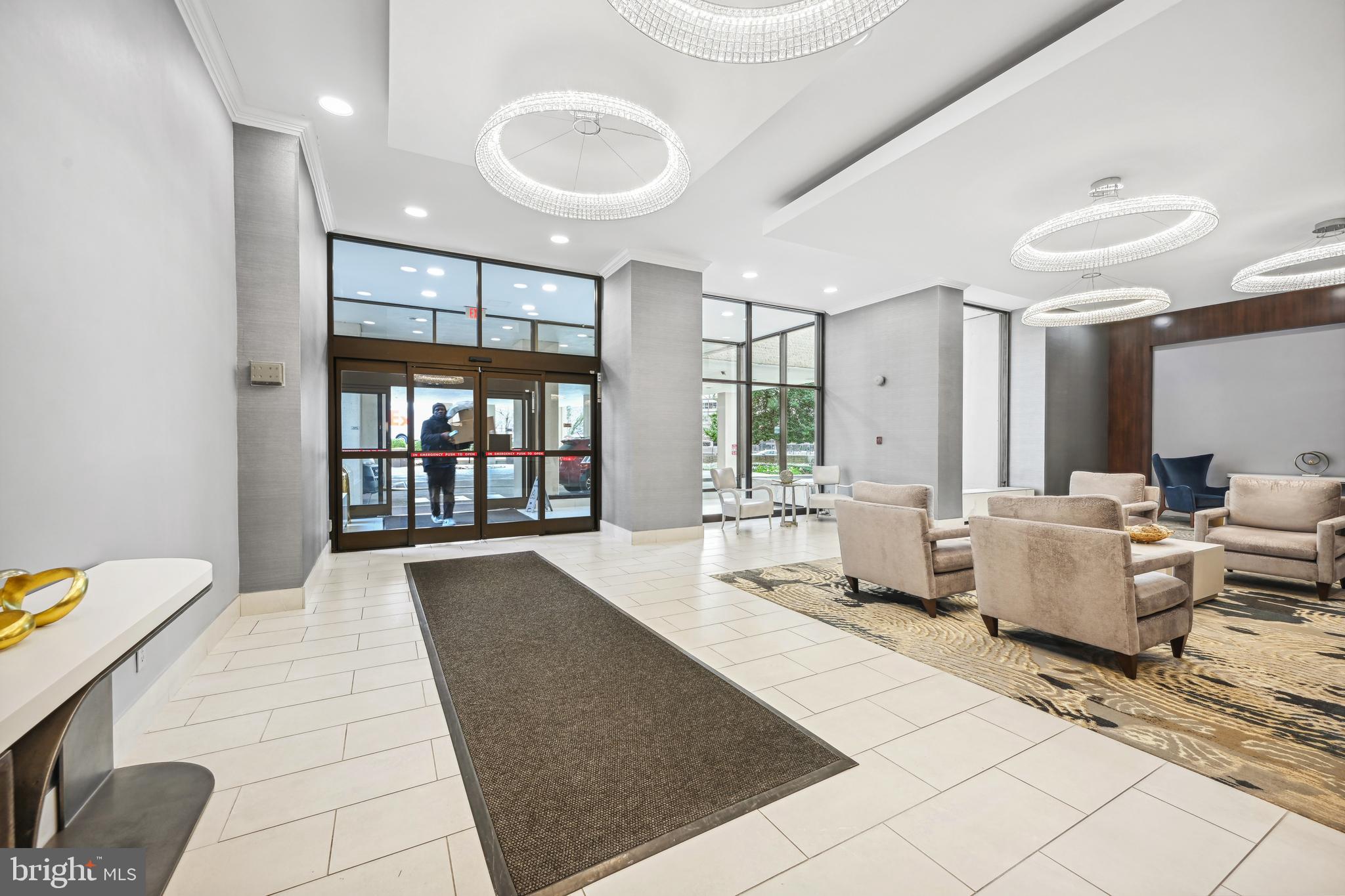 WILLOUGHBY OF CHEVY CHASE - Residential Lease