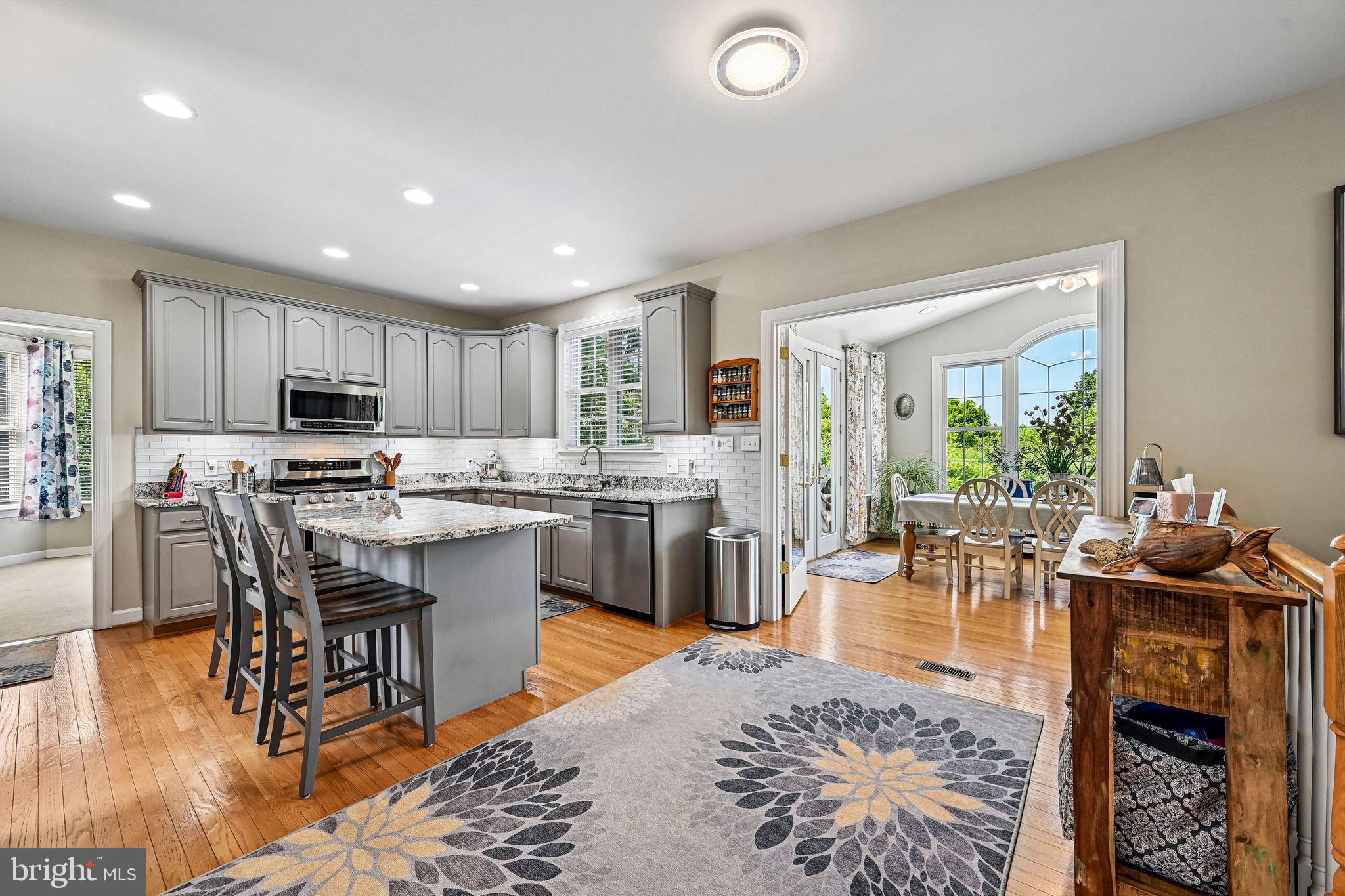 SUMMIT RIDGE - Residential