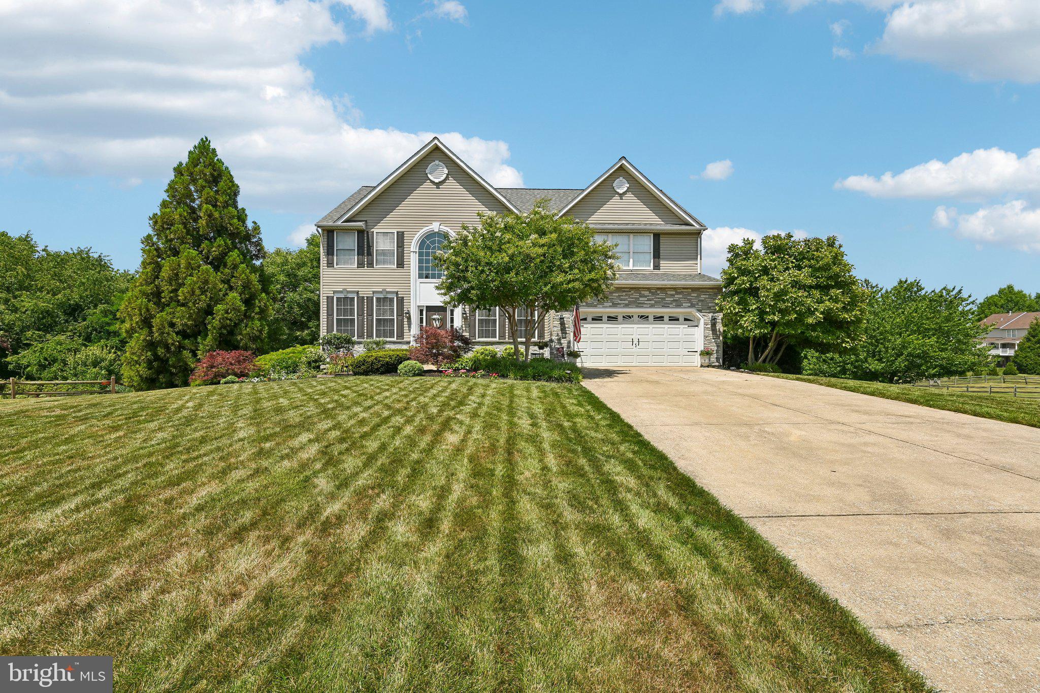 SUMMIT RIDGE - Residential