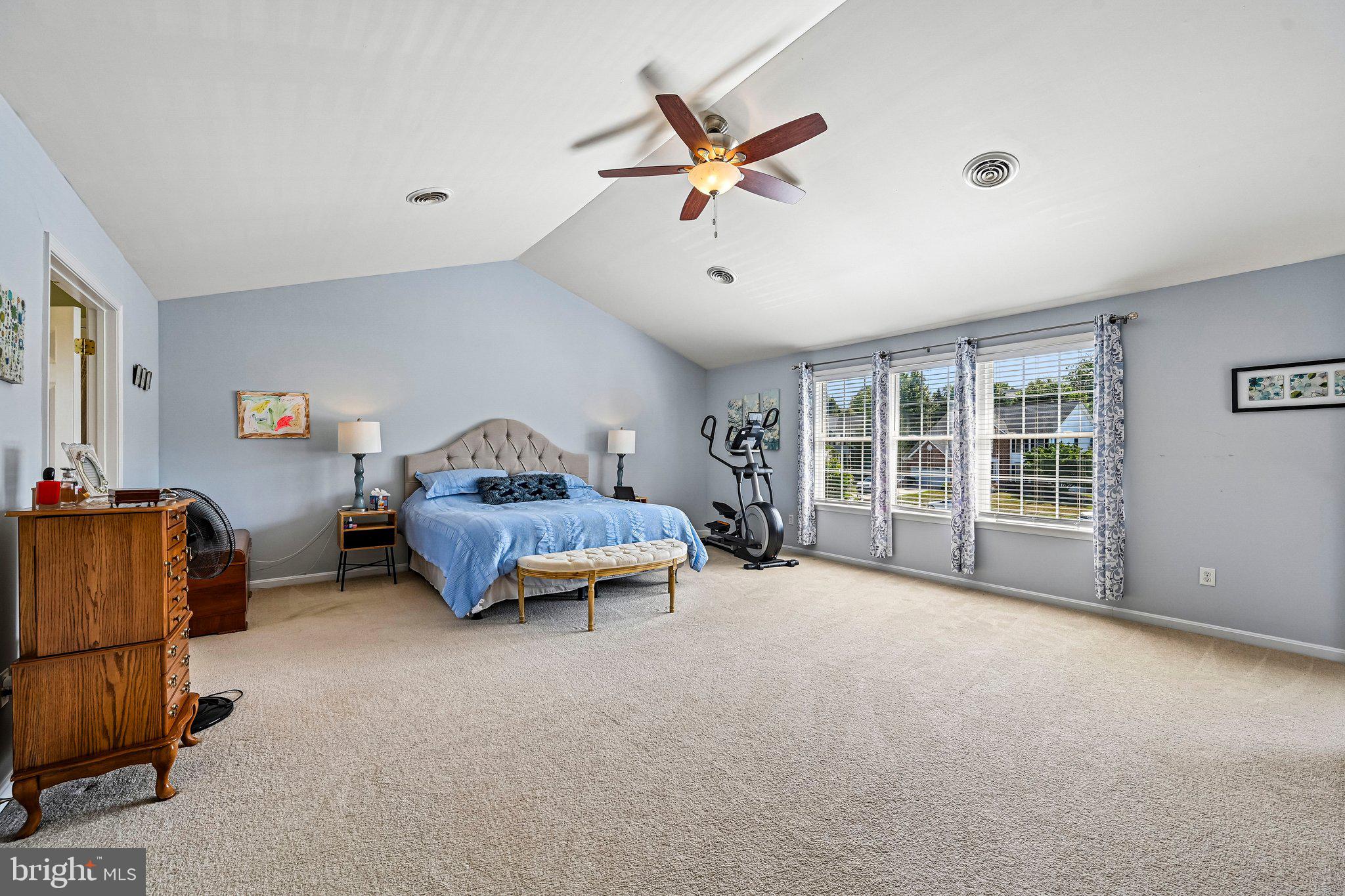 SUMMIT RIDGE - Residential