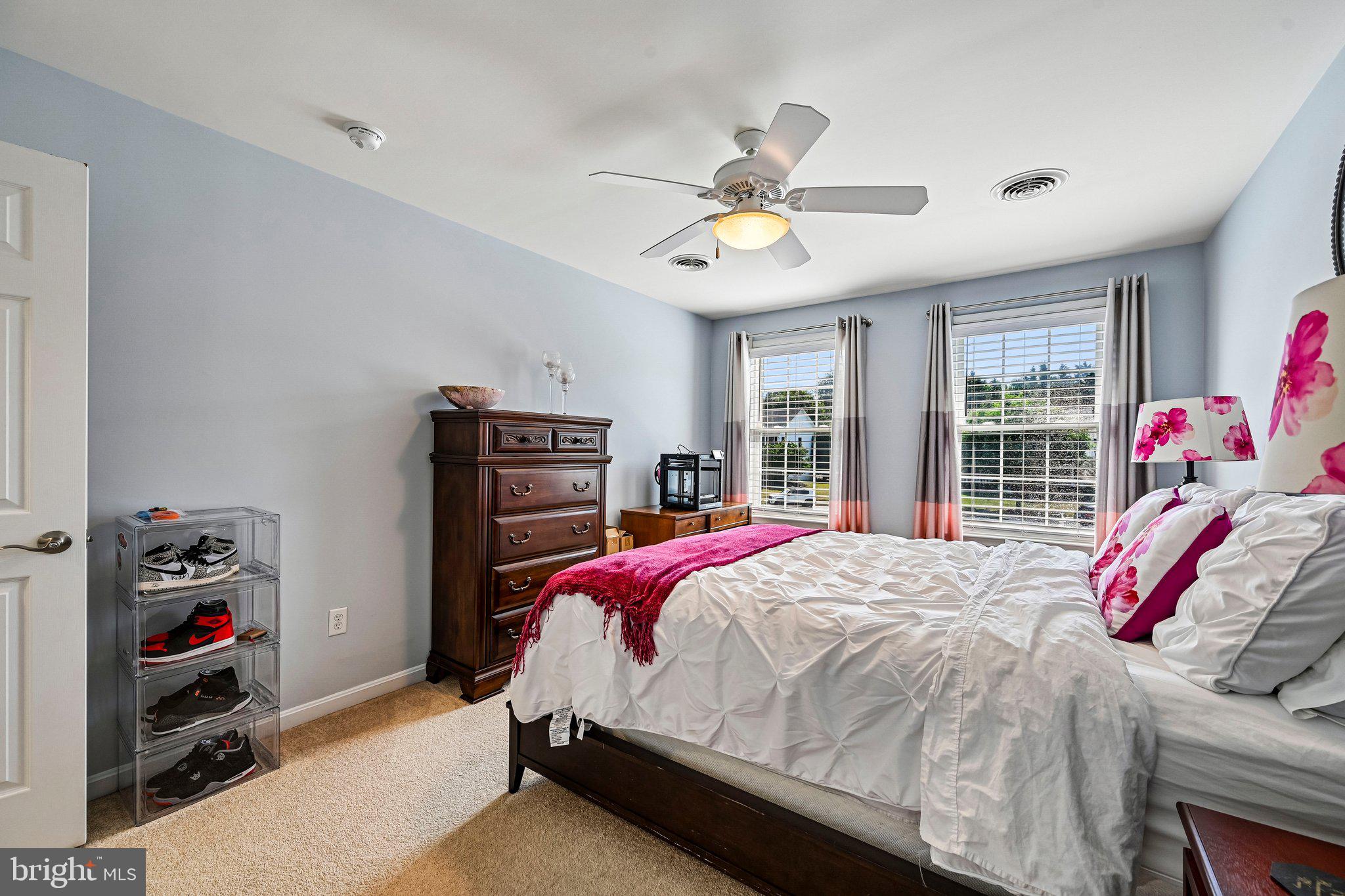 SUMMIT RIDGE - Residential