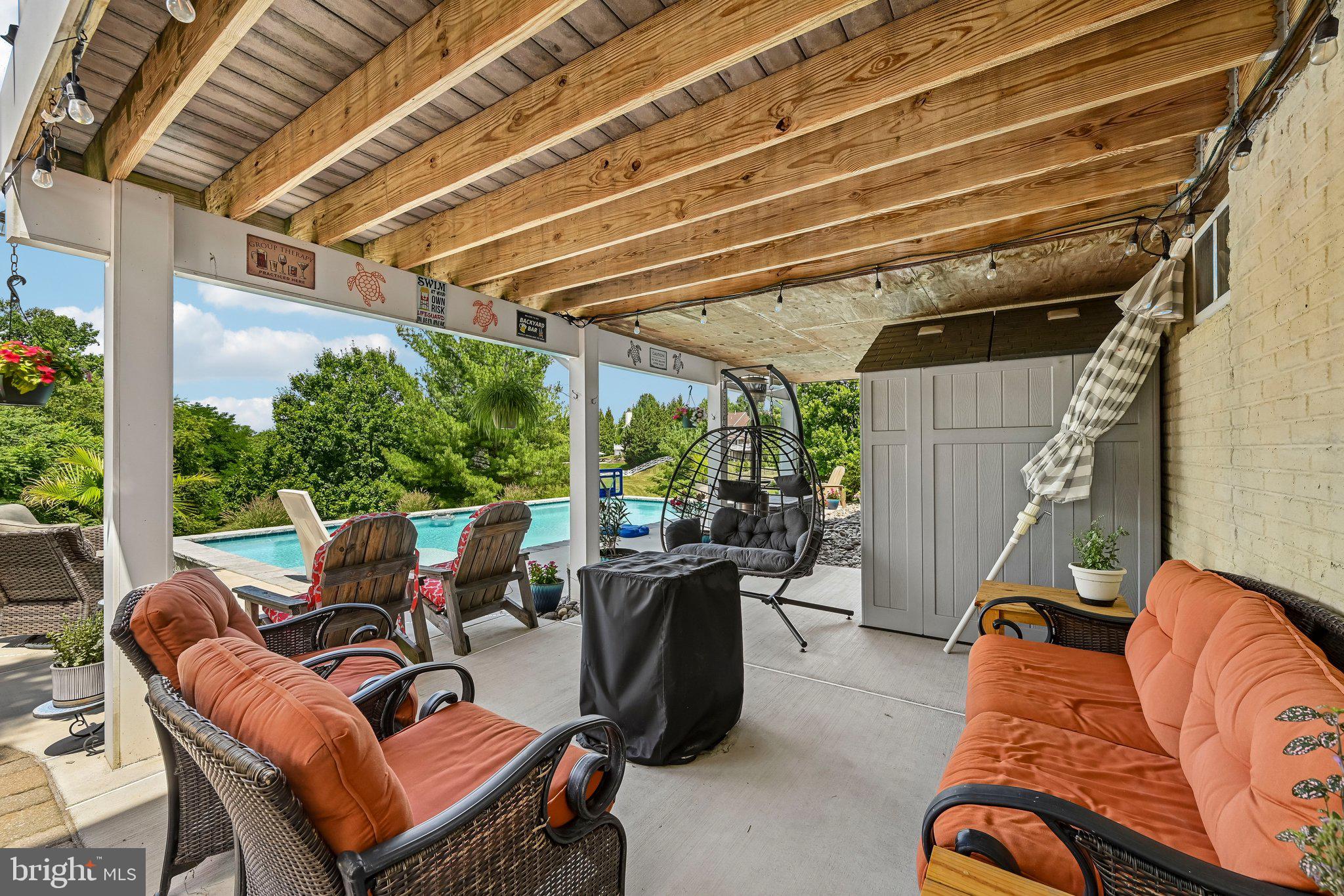 SUMMIT RIDGE - Residential