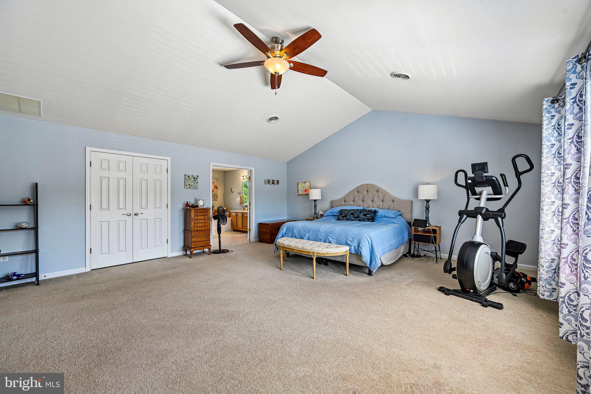 SUMMIT RIDGE - Residential