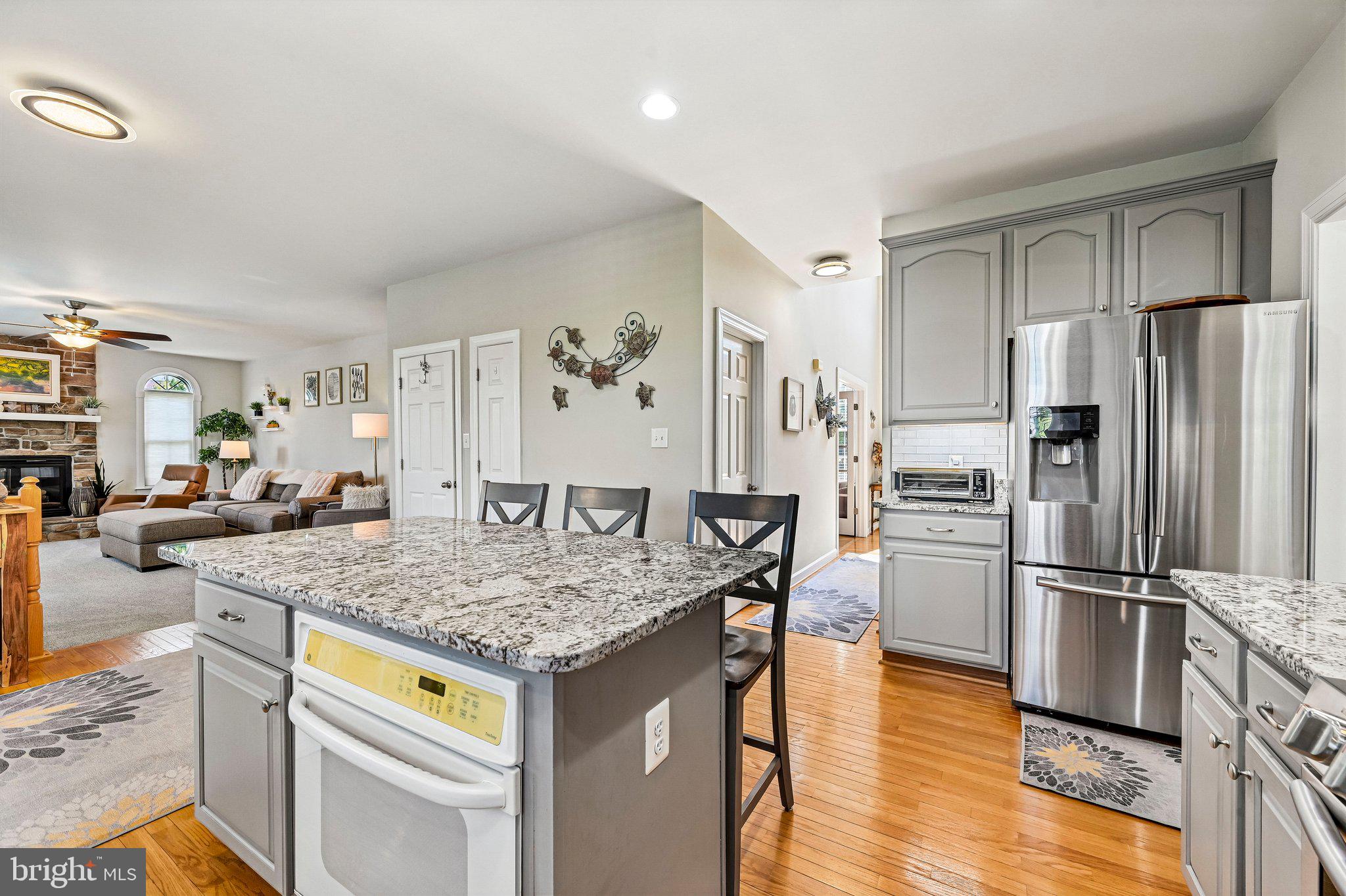 SUMMIT RIDGE - Residential