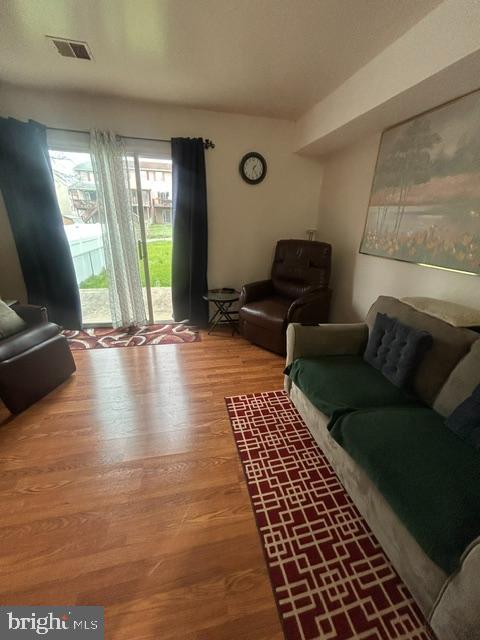 TROXELL MANOR - Residential