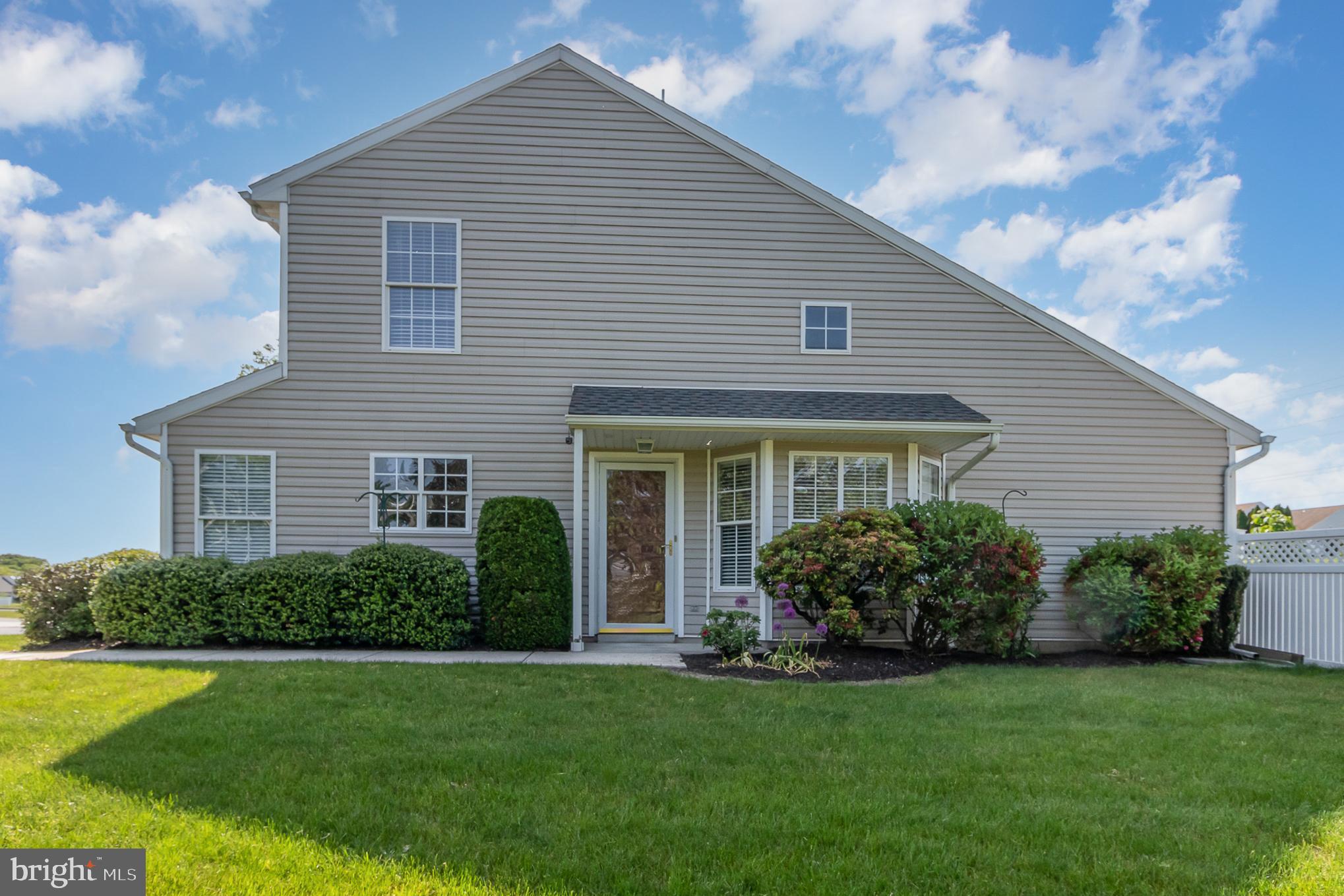 TOWNES AT SPRINGFORD - Residential